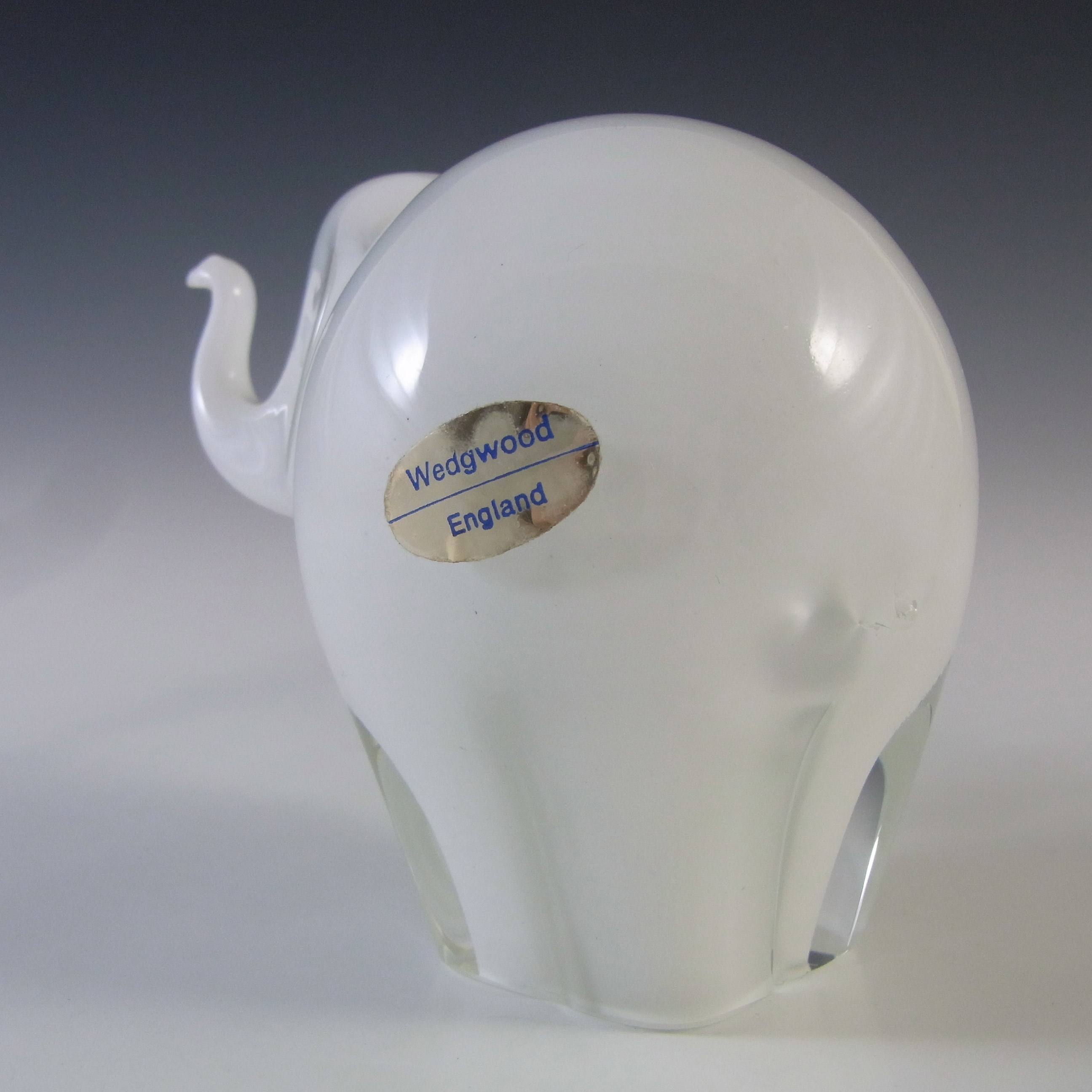 (image for) MARKED Wedgwood Vintage White Glass Elephant RSW405 - Click Image to Close