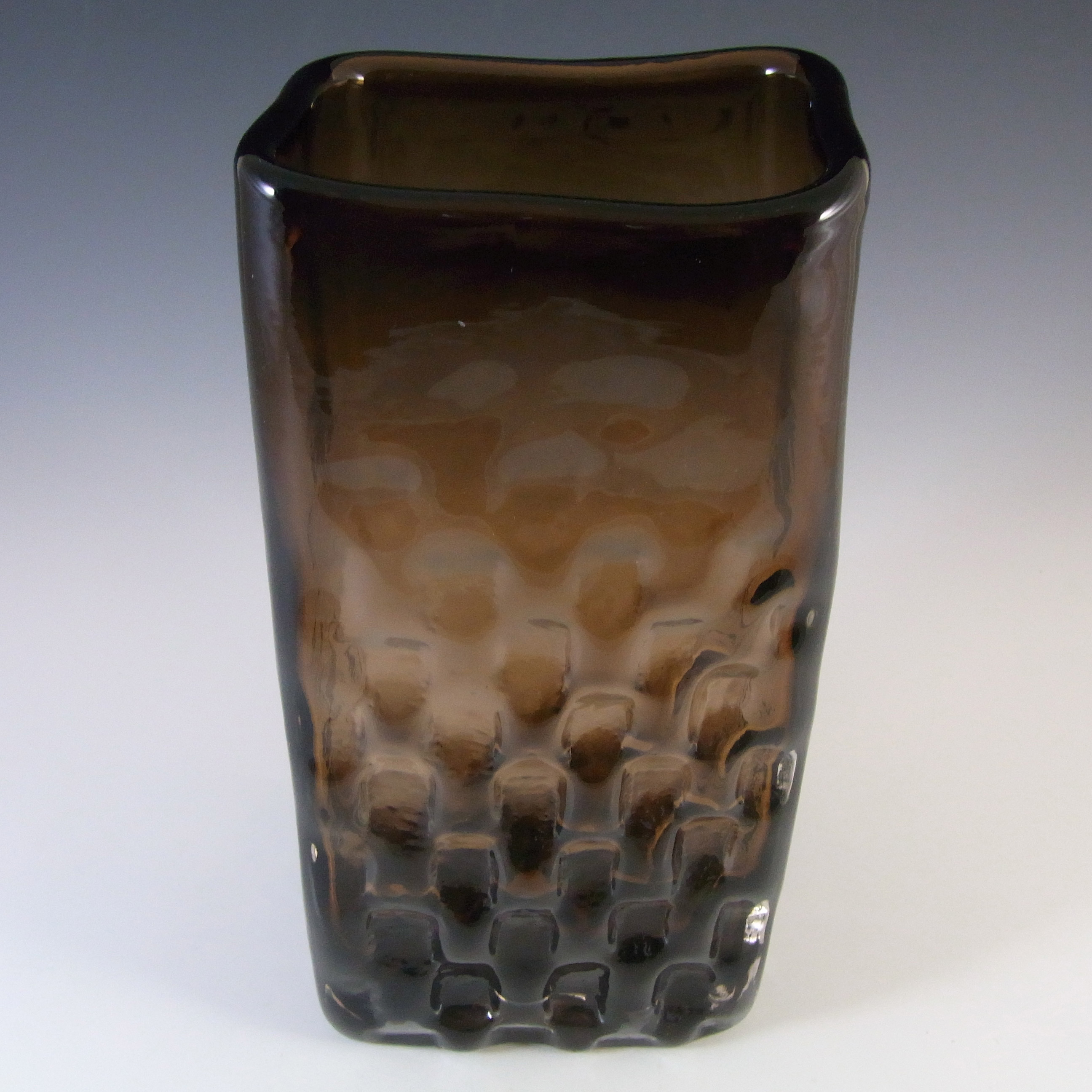 Whitefriars #9667 Baxter Cinnamon Textured Glass Basket Weave Vase - Click Image to Close