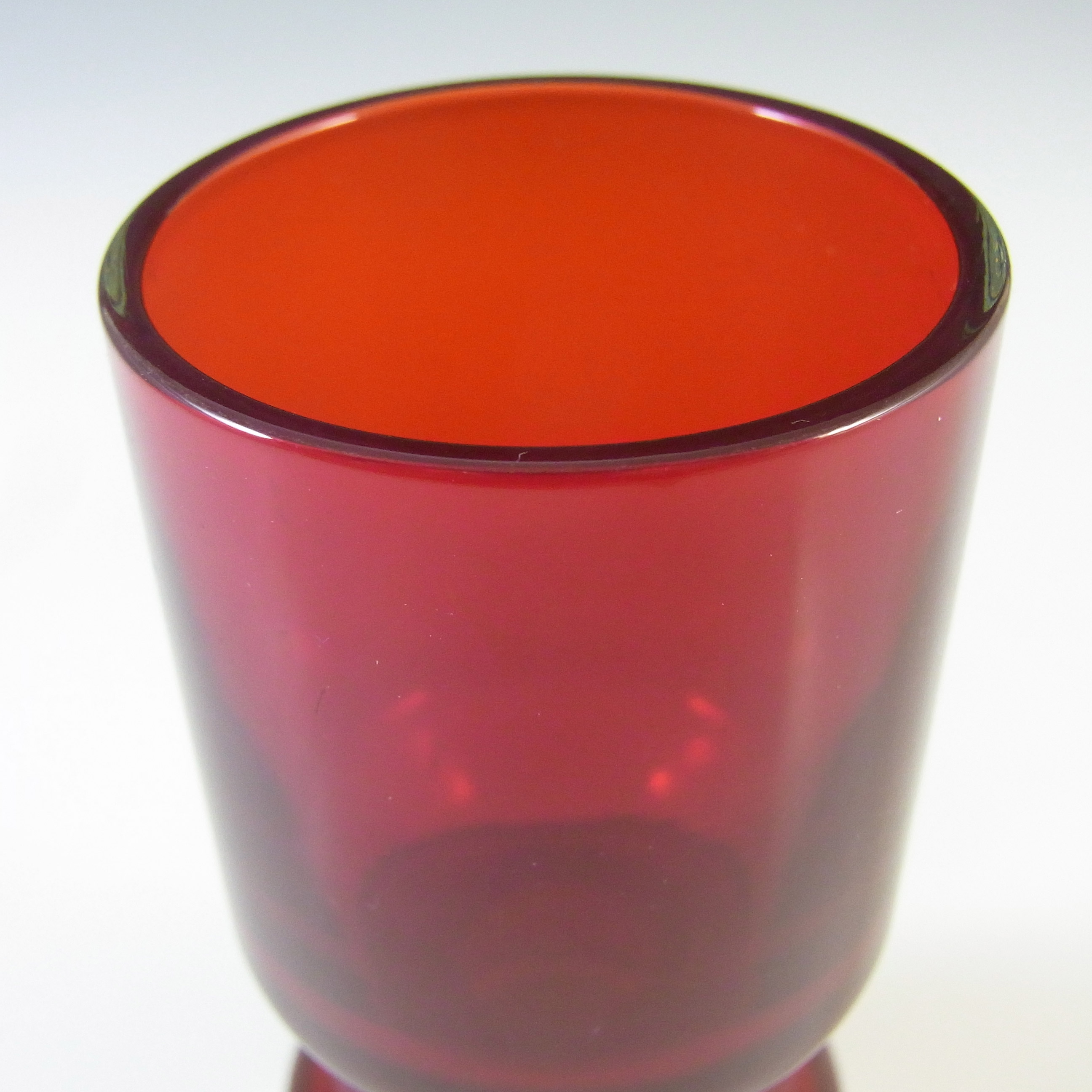 LABELLED Alsterfors Vintage Scandinavian Red Cased Glass Vase - Click Image to Close