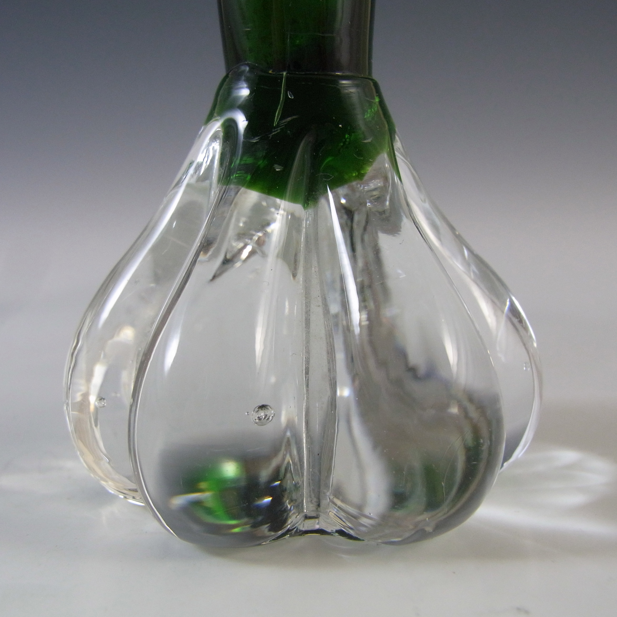 (image for) LABELLED Aseda Swedish Vintage Green Glass Stem Vase - Click Image to Close