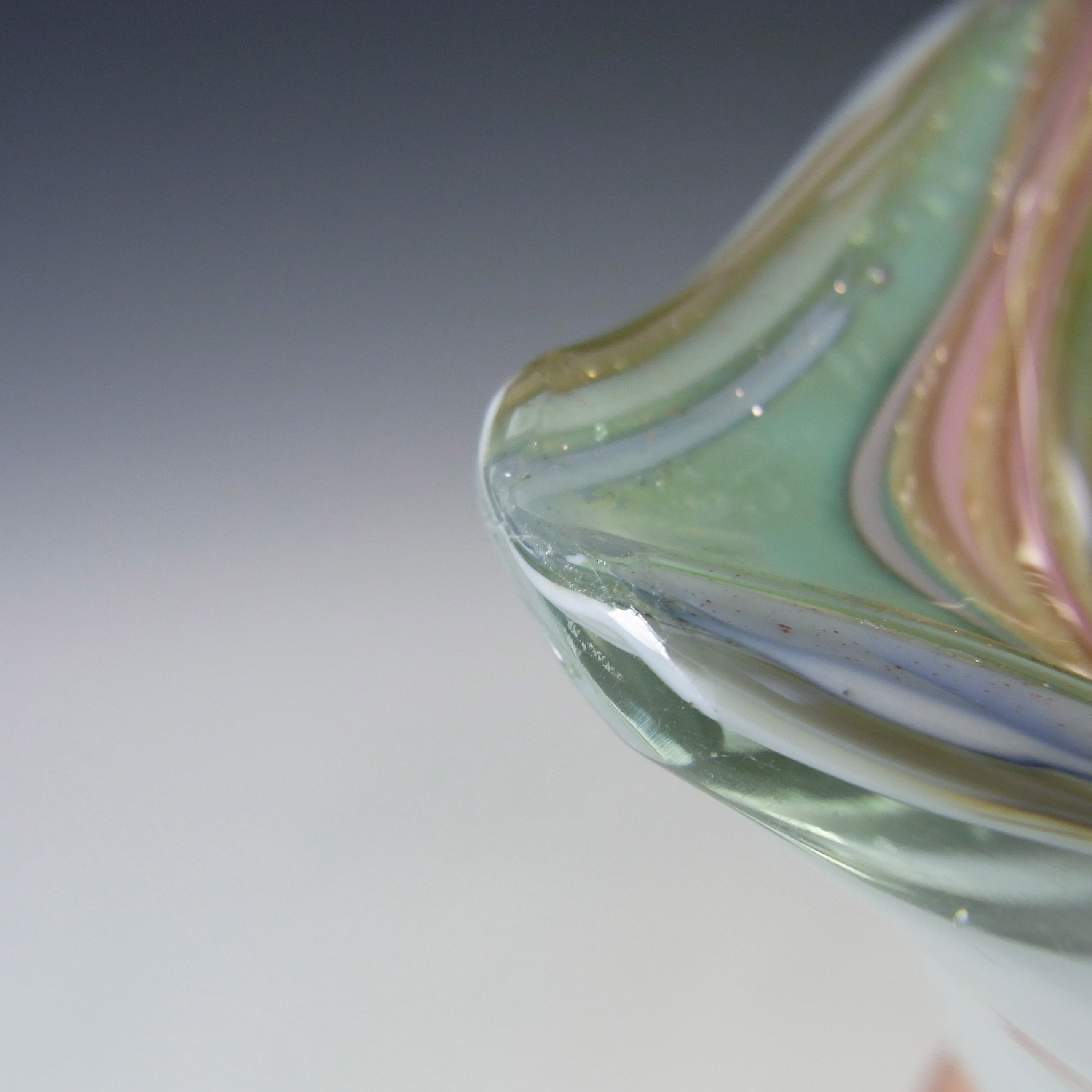(image for) Murano Zanfirico + Aventurine Cream & White Tutti Frutti Glass Bowl - Click Image to Close