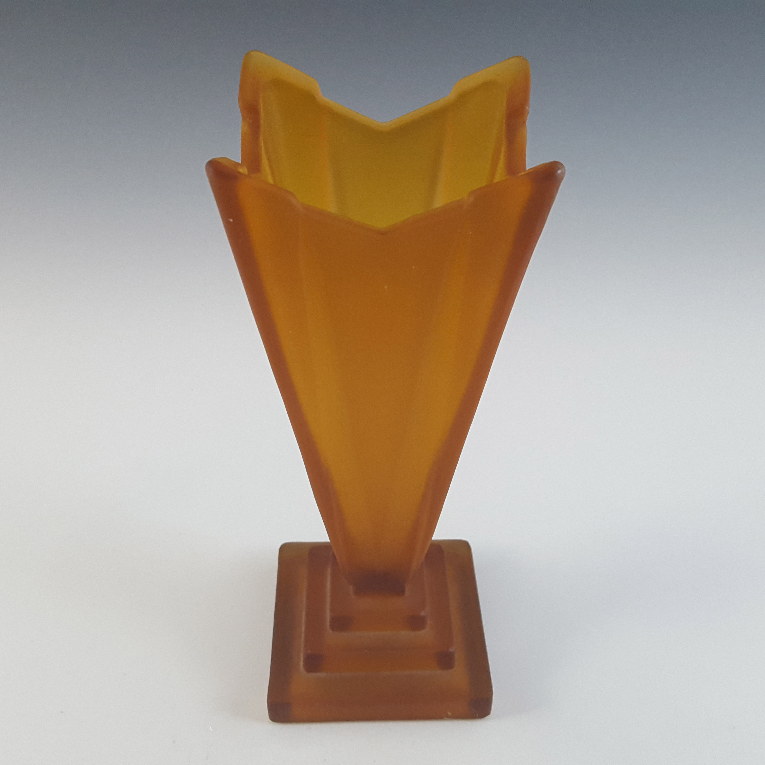 (image for) Bagley #1333 Art Deco 7.75" Frosted Amber Glass 'Wyndham' Vase - Click Image to Close