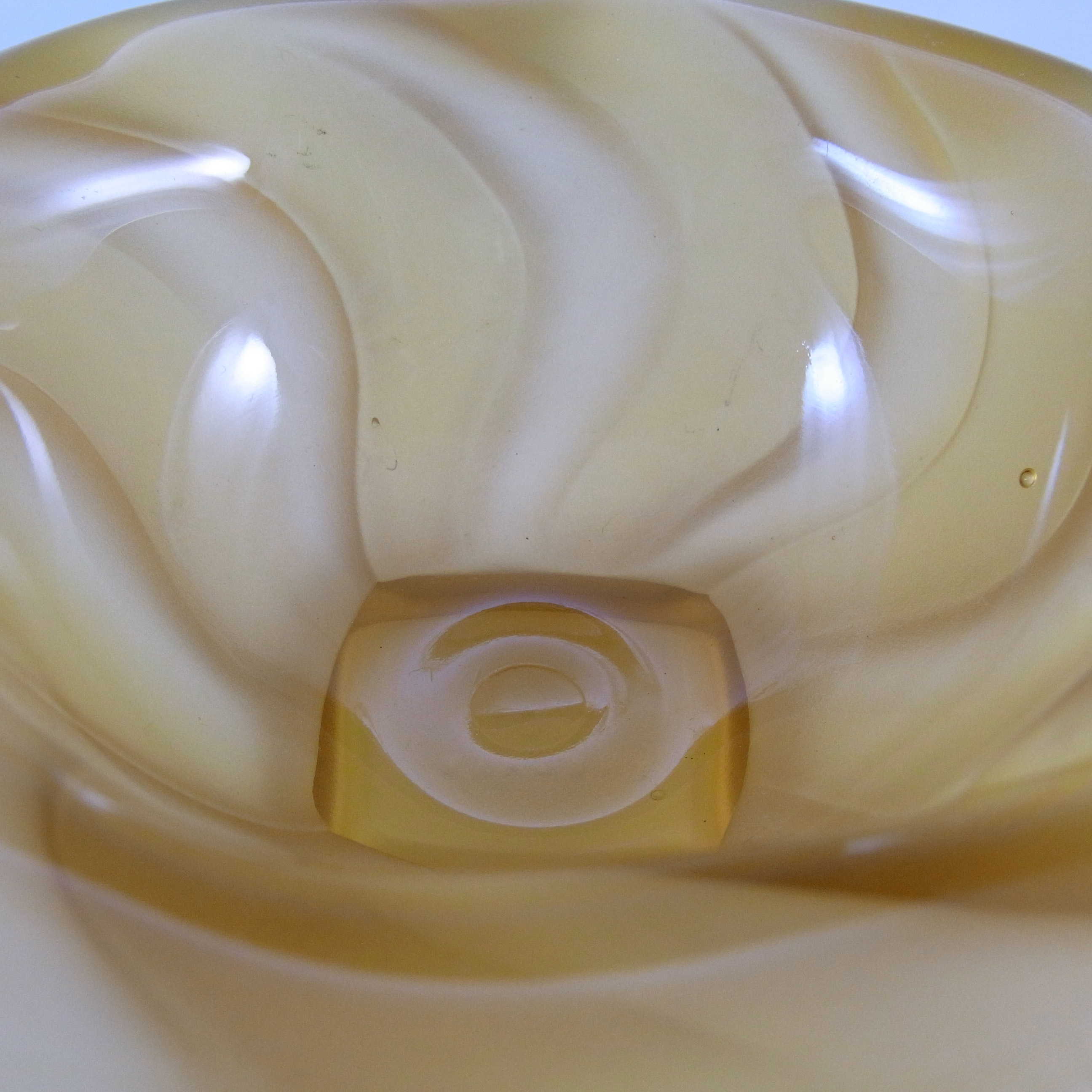 Bagley #3061 Art Deco Frosted Amber Glass 'Equinox' Posy Bowl - Click Image to Close
