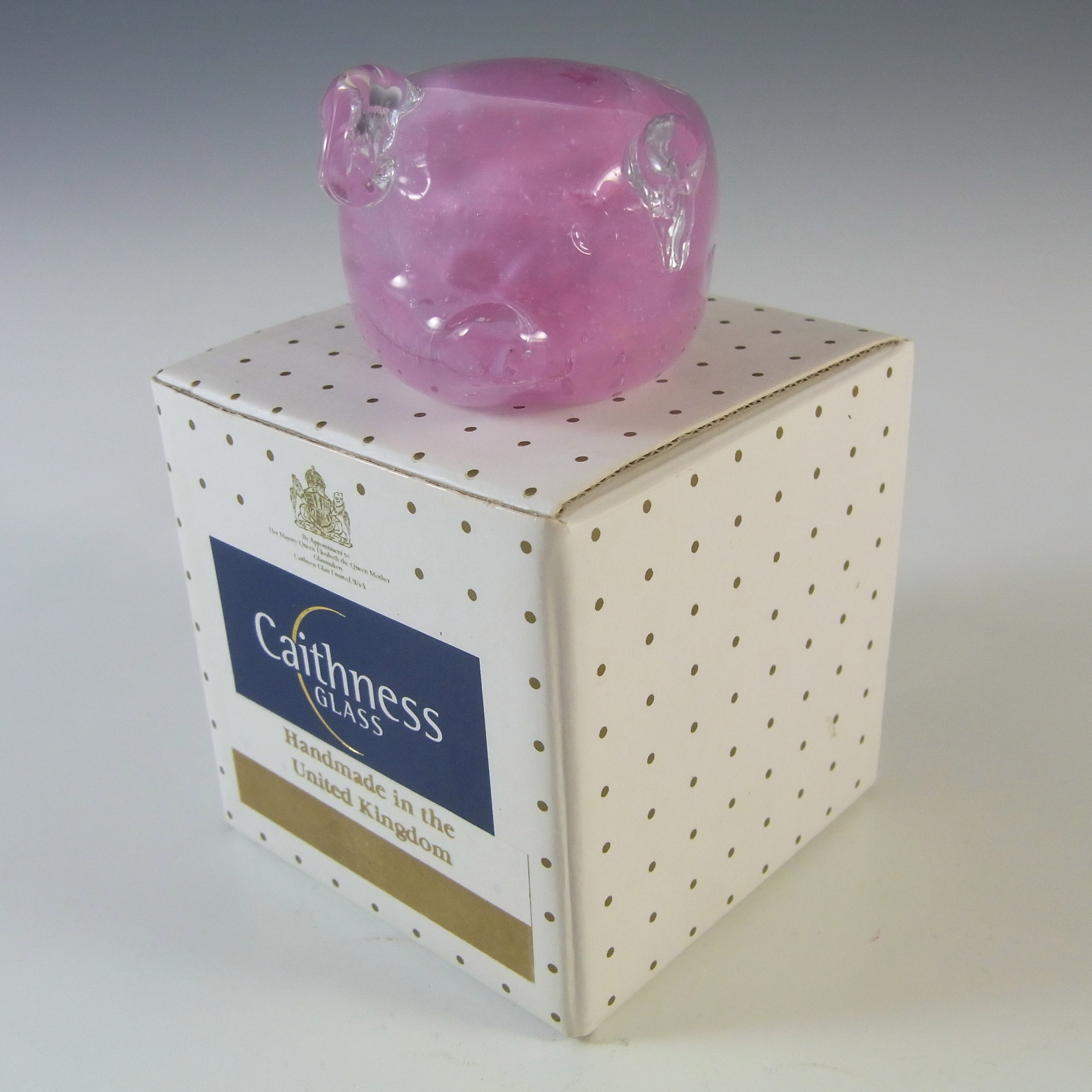 (image for) BOXED Caithness Crystal Pink Glass Piglet Paperweight - Click Image to Close