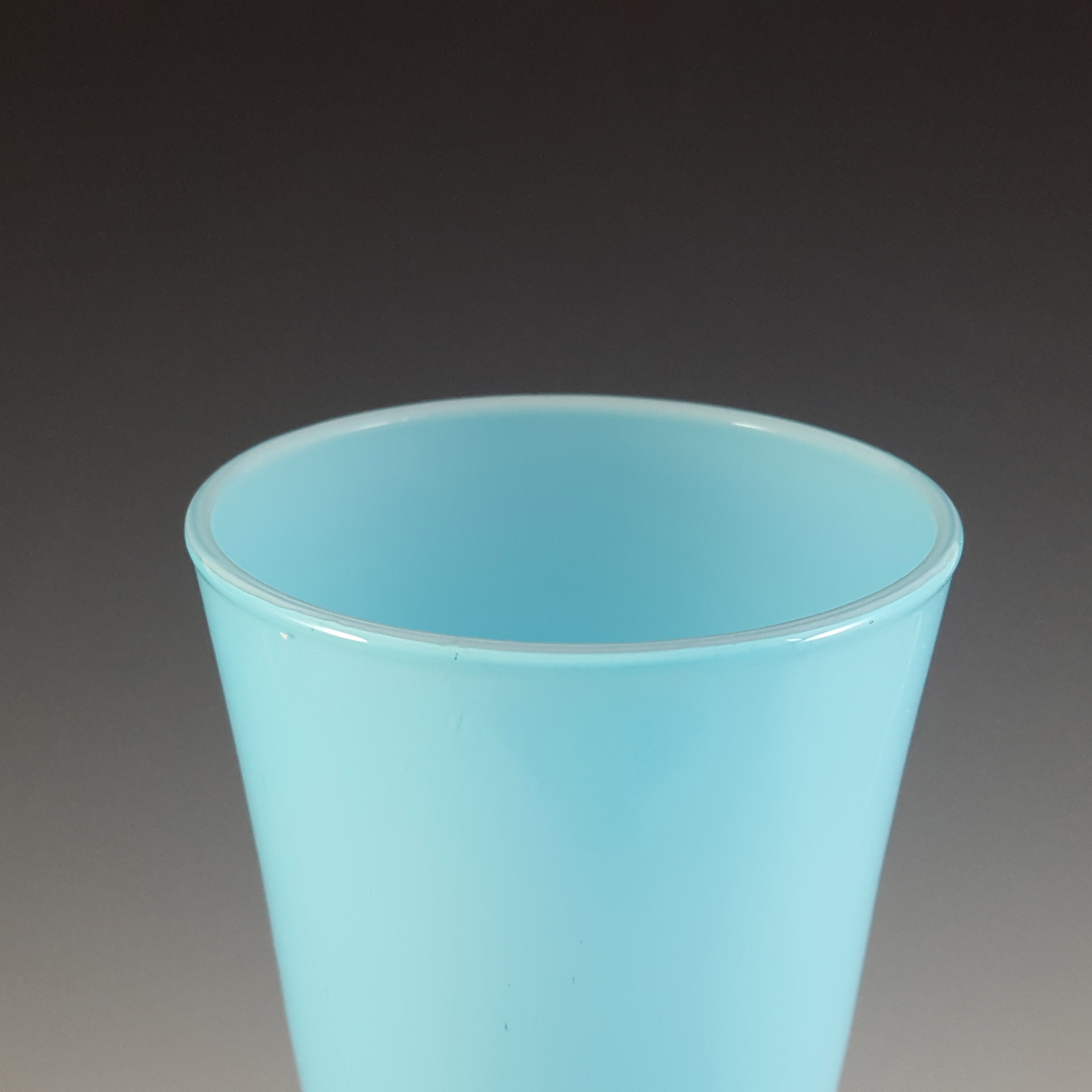 (image for) Empoli Italian Scandinavian Style Blue Cased Glass Vase - Click Image to Close