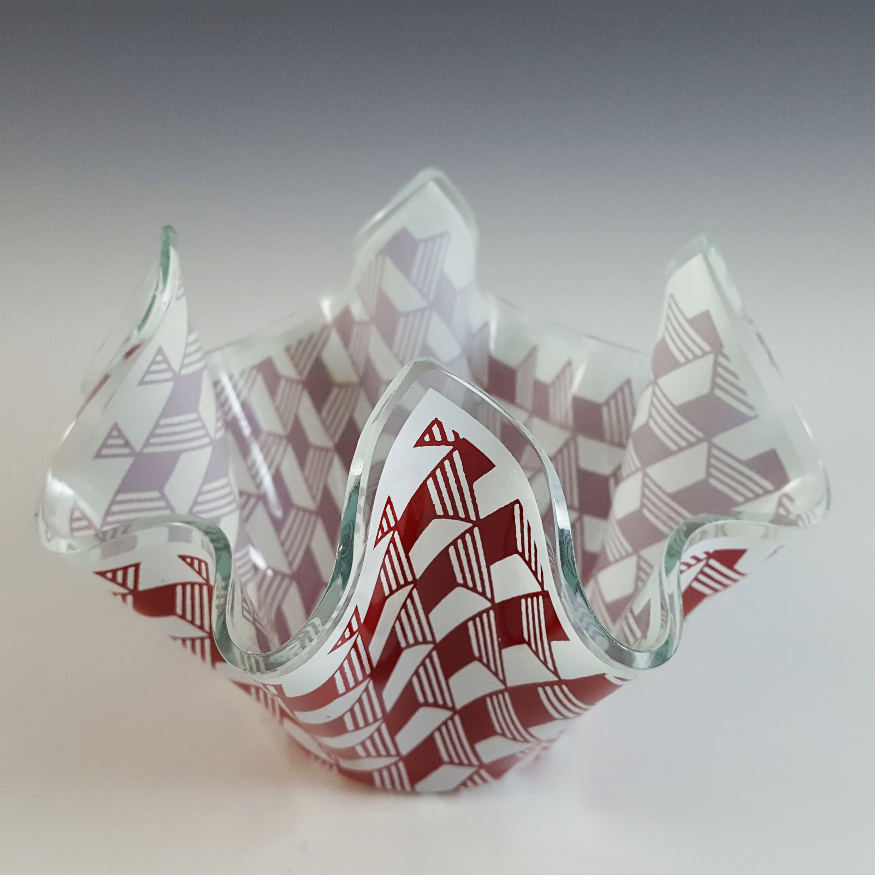 Chance Brothers Red Glass 'Carré / Escher' Handkerchief Vase - Click Image to Close