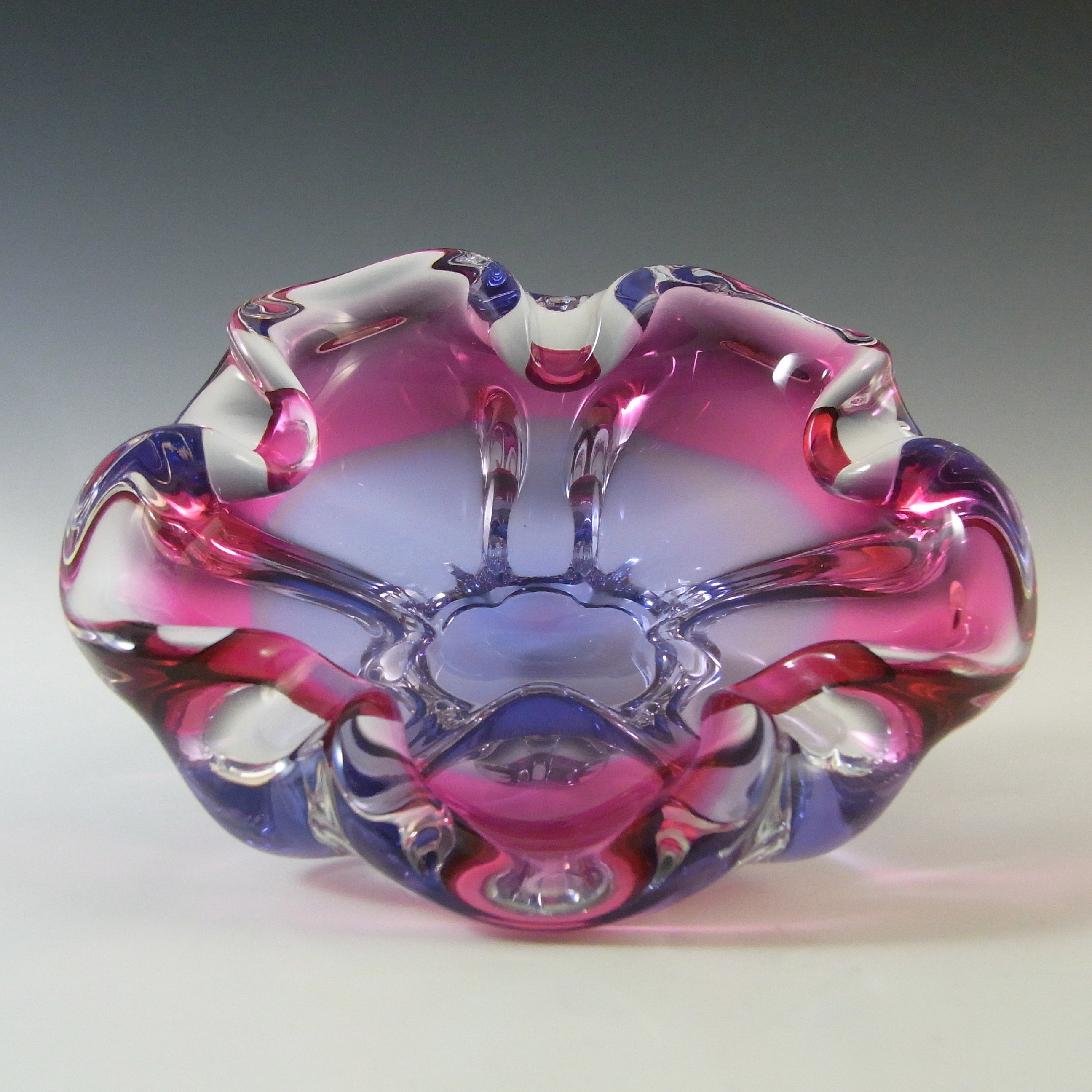 (image for) Chřibská #238/5/15 Czech Pink & Purple Glass Bowl by Josef Hospodka - Click Image to Close