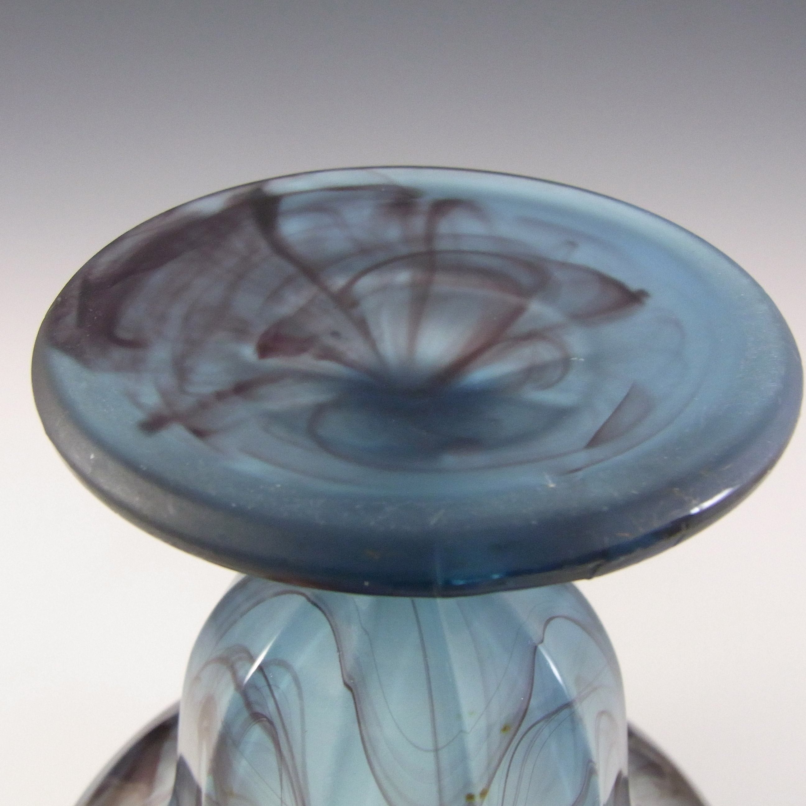 Davidson Vintage Art Deco Blue Cloud Glass Vase #294 - Click Image to Close