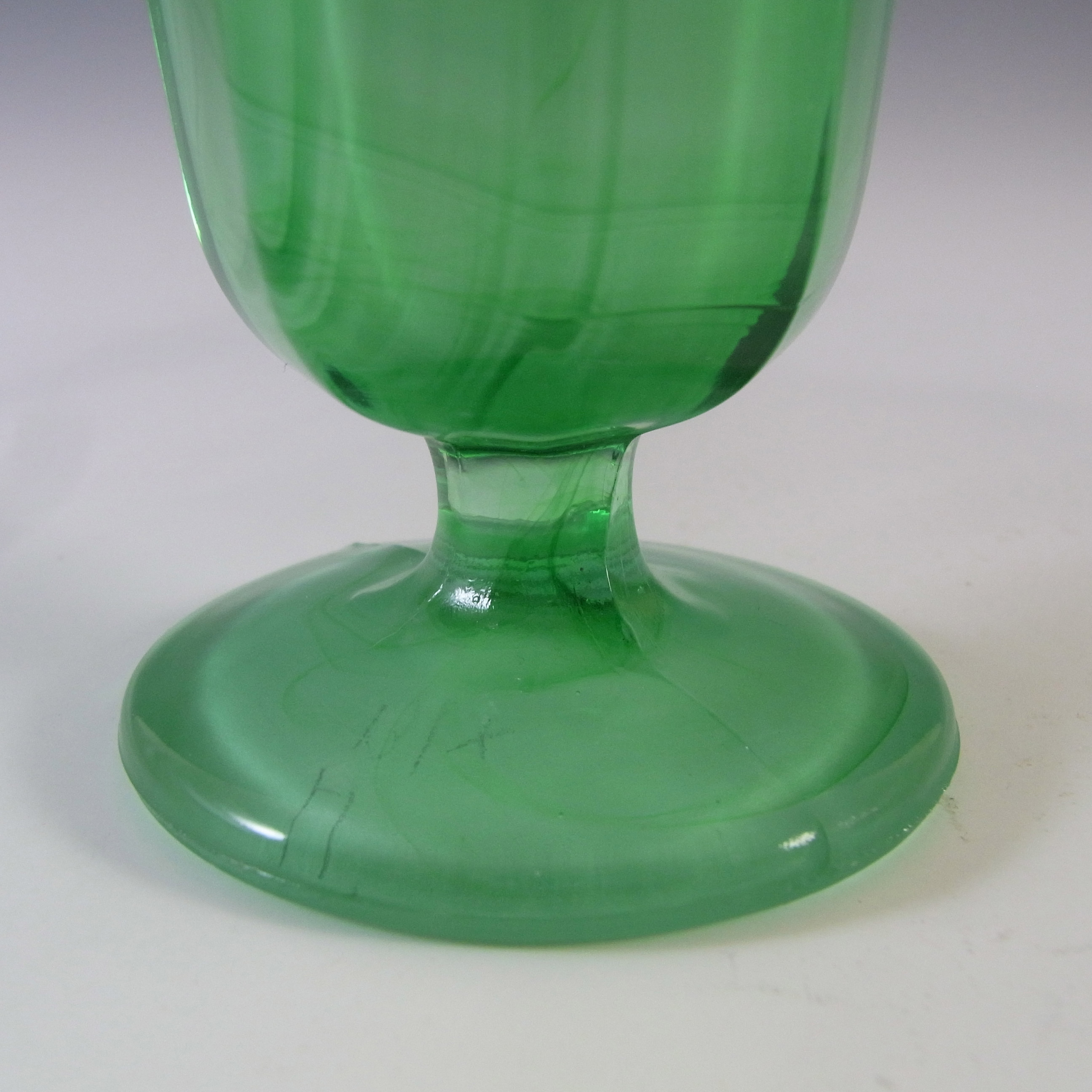 (image for) Davidson #1 British Art Deco Green Cloud Glass Vase - Click Image to Close