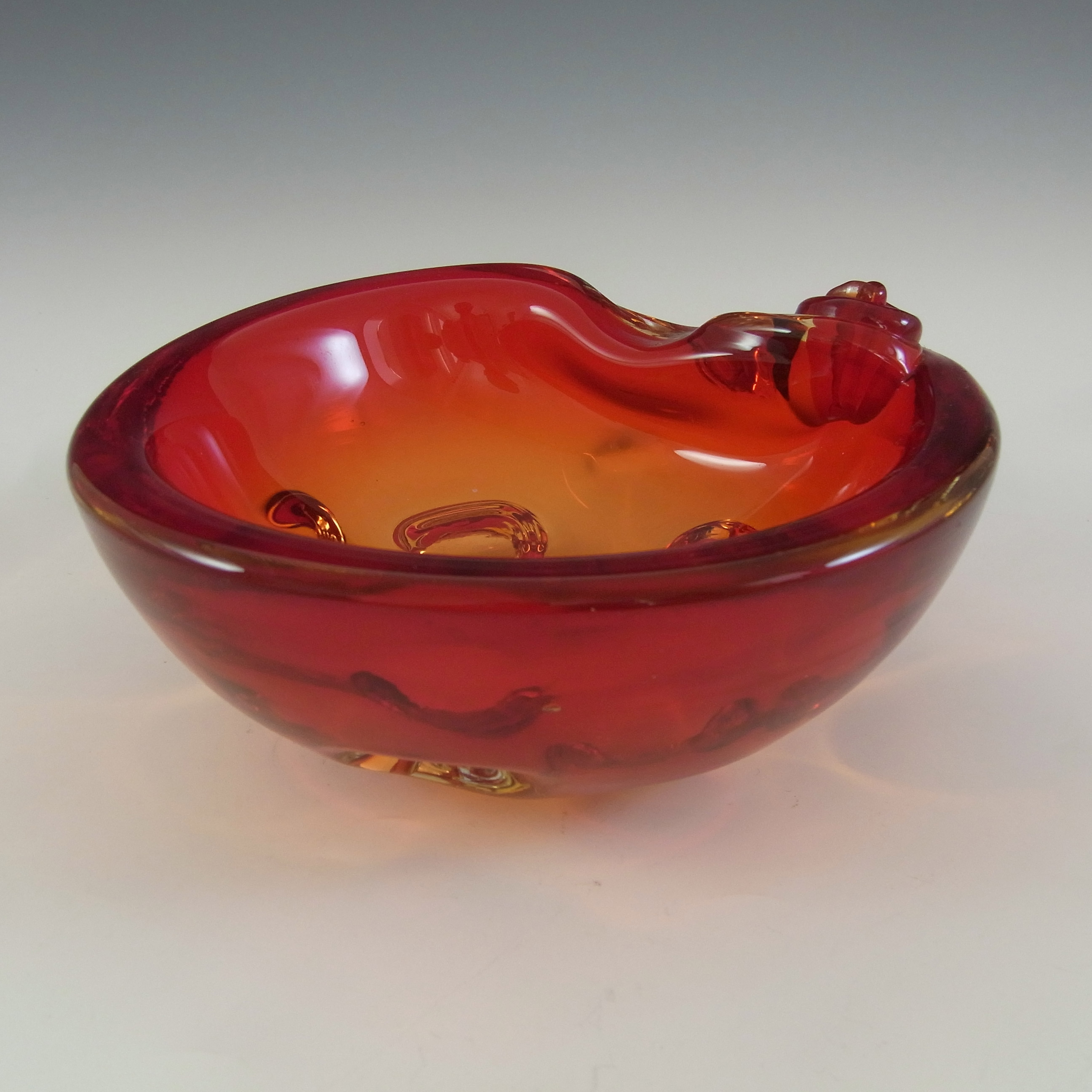 Murano Vintage Red & Amber Glass Dimpled Shell Bowl - Click Image to Close