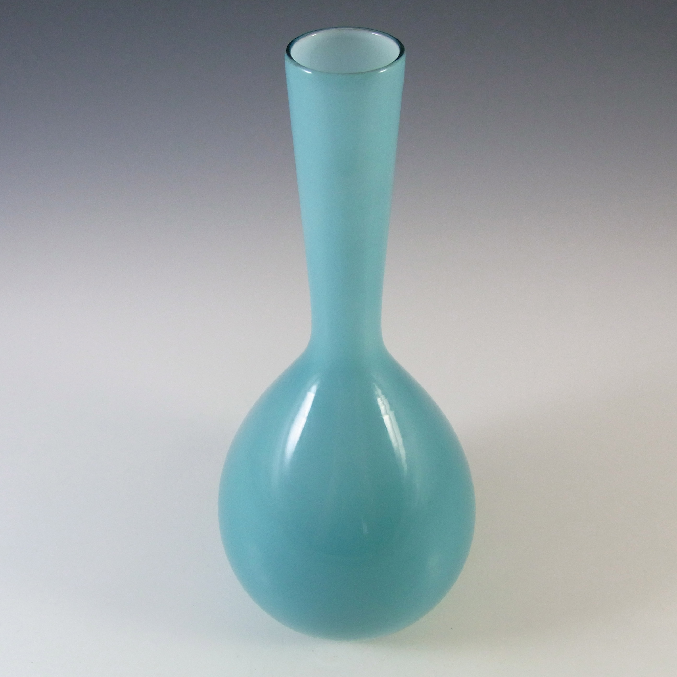 Elme Swedish / Scandinavian Vintage Blue Cased Glass Vase - Click Image to Close