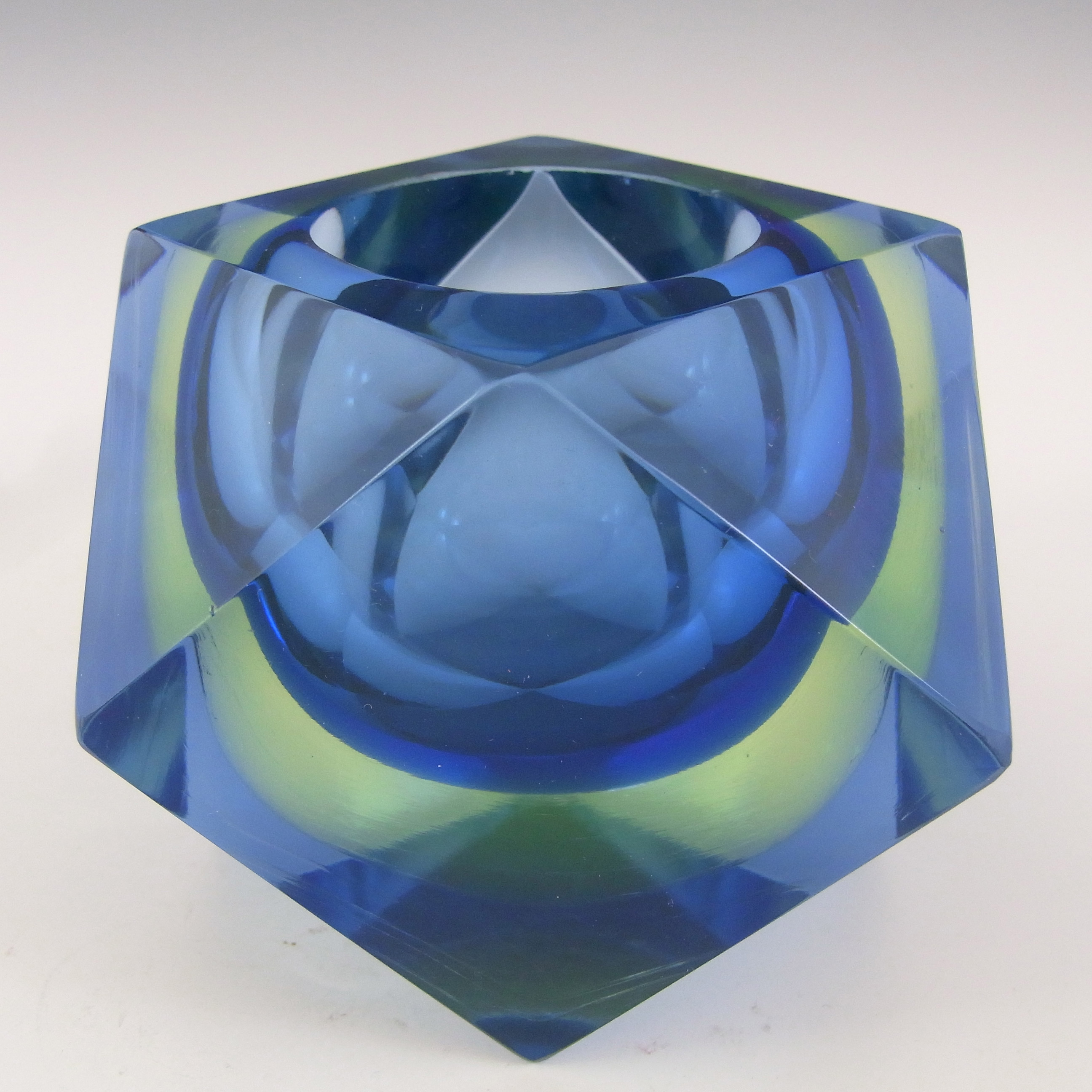 (image for) Murano Faceted Blue & Uranium Green Sommerso Glass Block Bowl - Click Image to Close