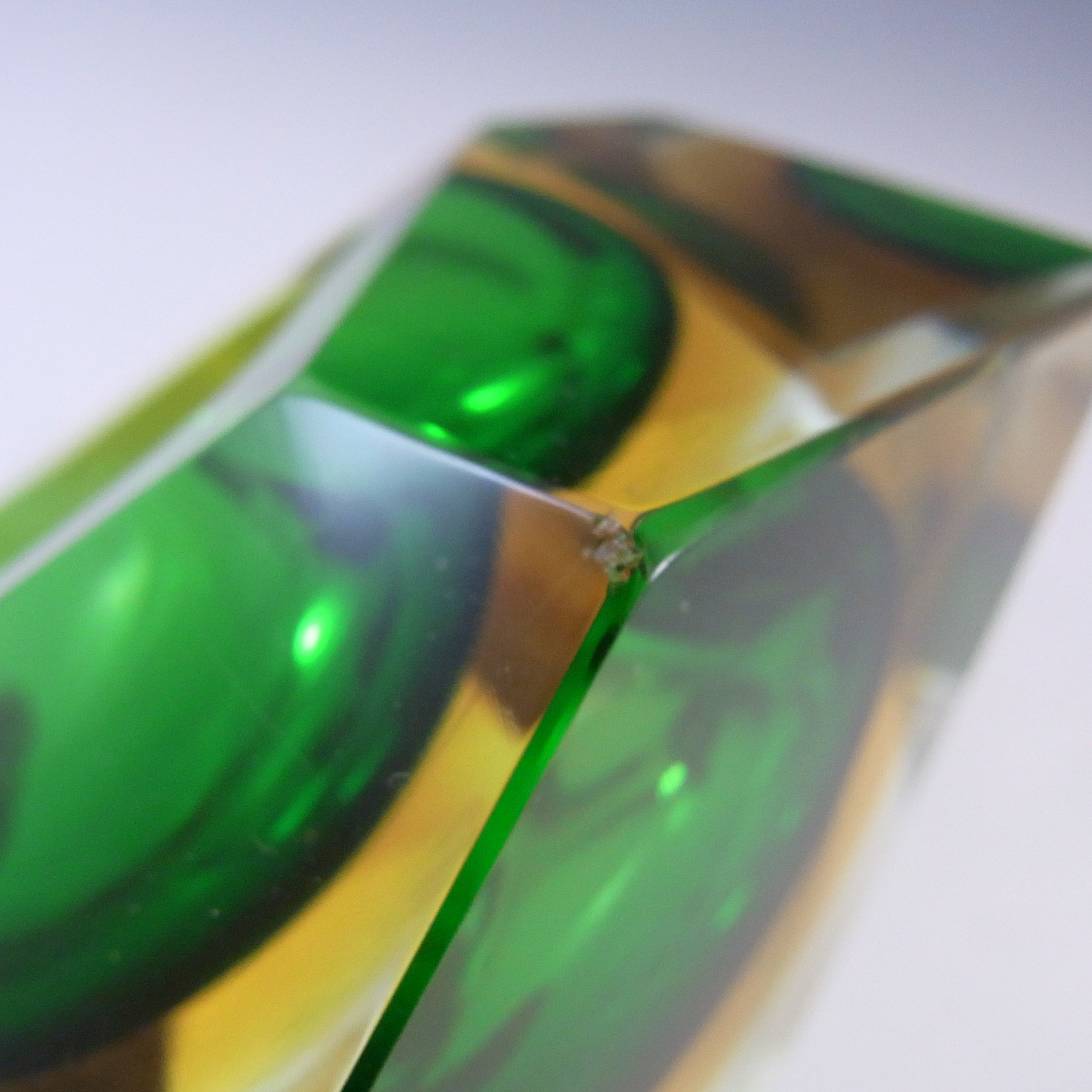Murano Faceted Green & Amber Sommerso Glass Vintage Block Bowl - Click Image to Close