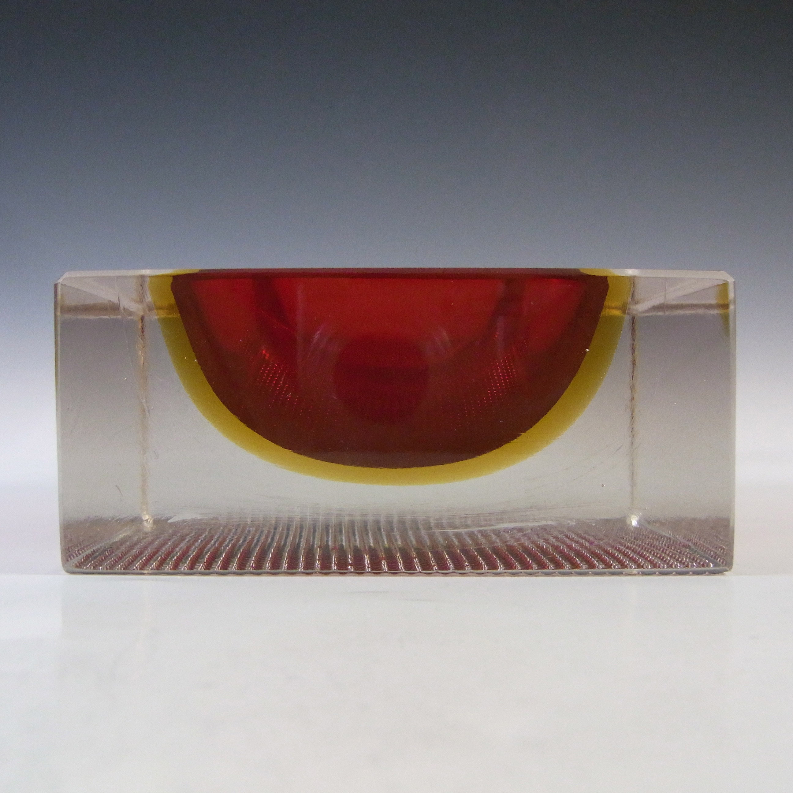 Murano Faceted Red & Amber Sommerso Glass Textured Bowl - Click Image to Close