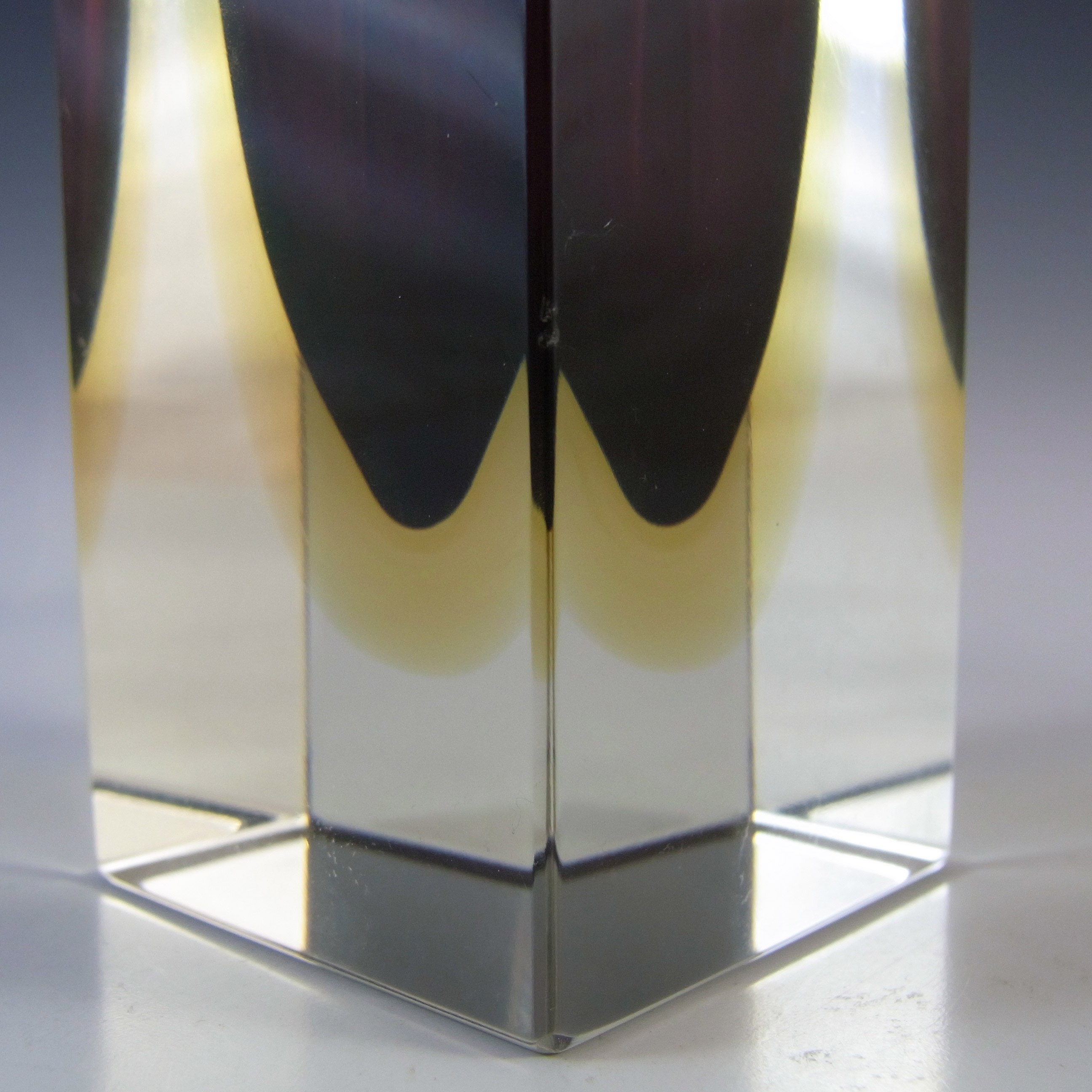 (image for) LABELLED Vetri Molati / Gino Fort Murano Faceted Sommerso Glass Vase - Click Image to Close