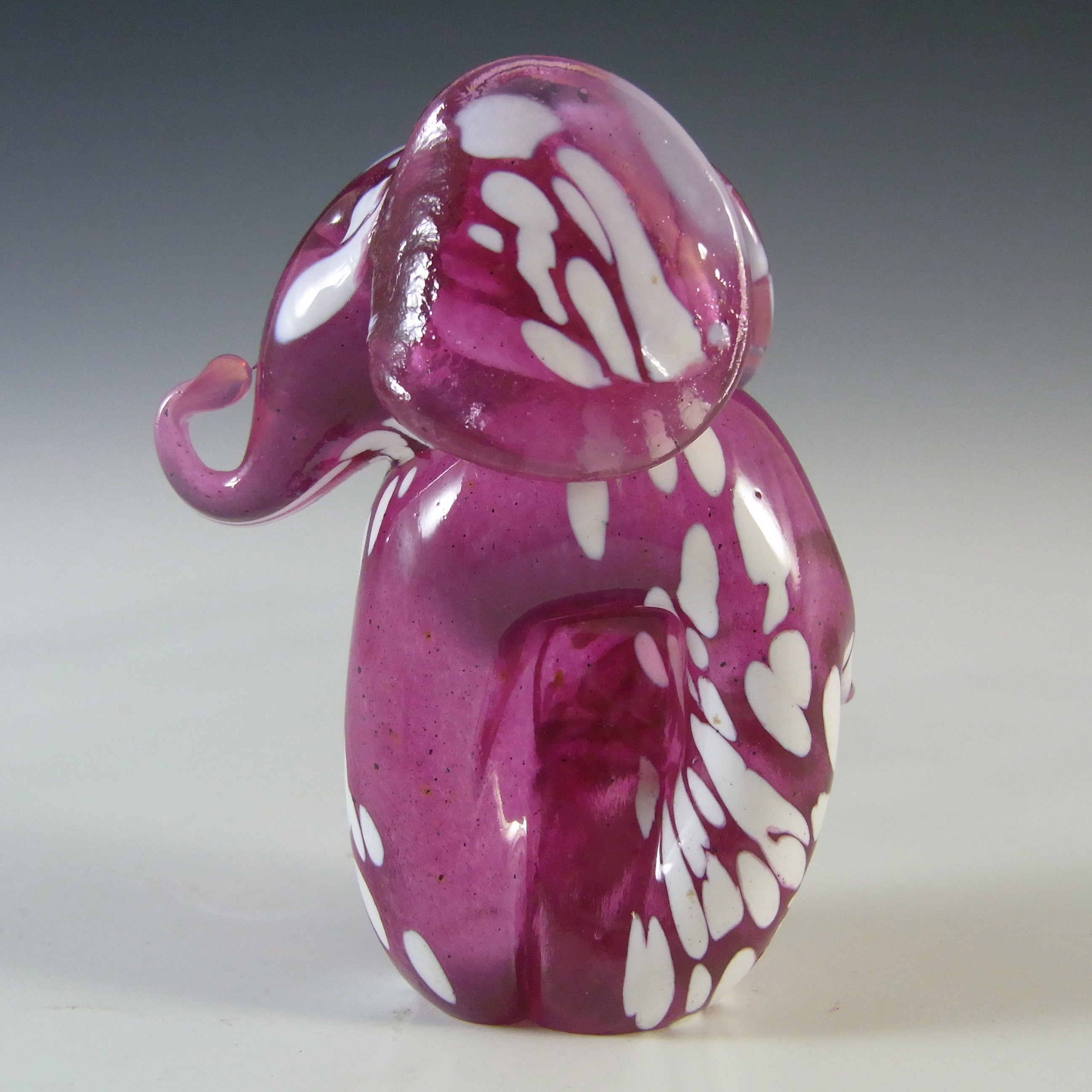 SIGNED Gozo Maltese Pink & White Glass Elephant Sculpture - Click Image to Close
