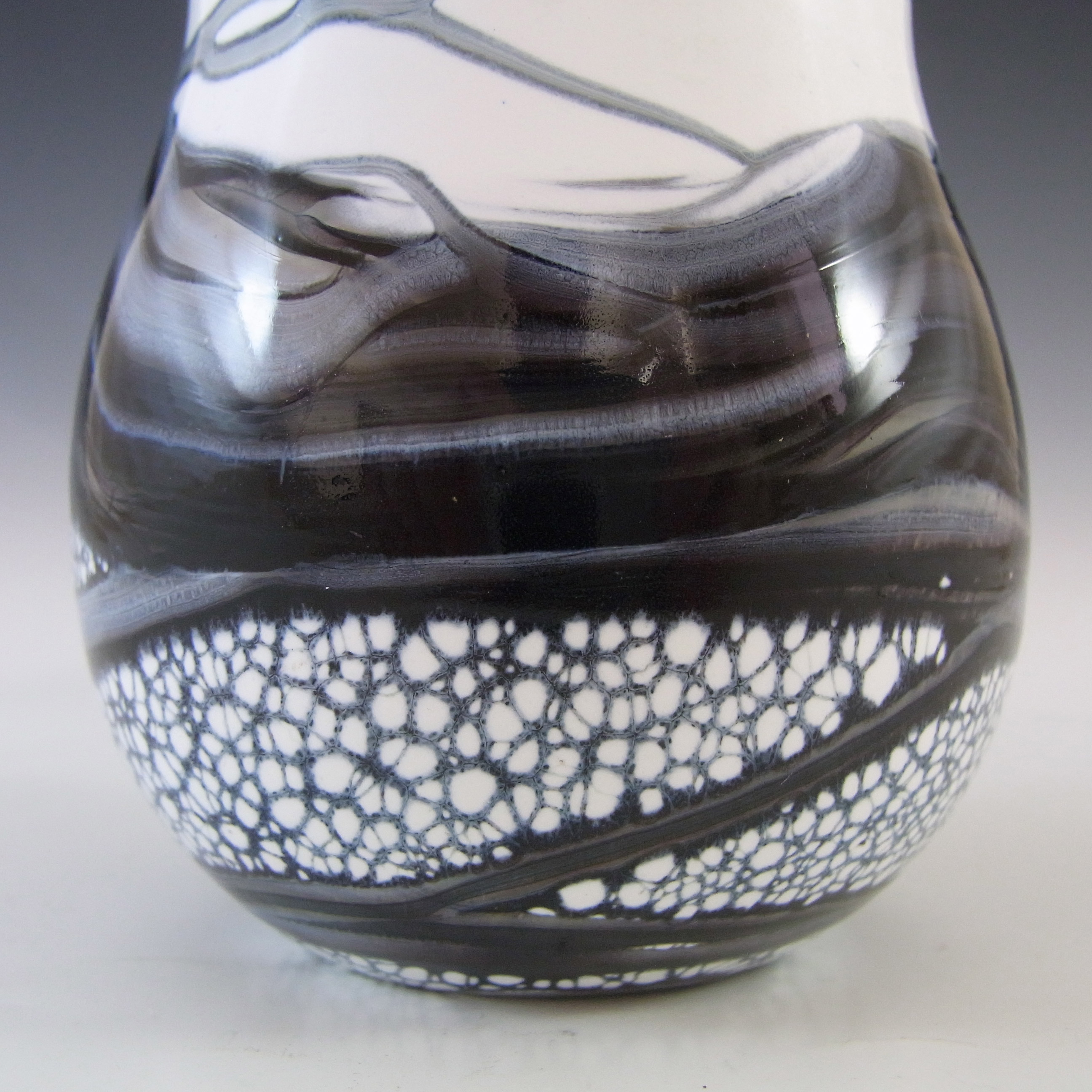 (image for) SIGNED & LABELLED Gozo Maltese Vintage Glass 'Noir' Vase - Click Image to Close