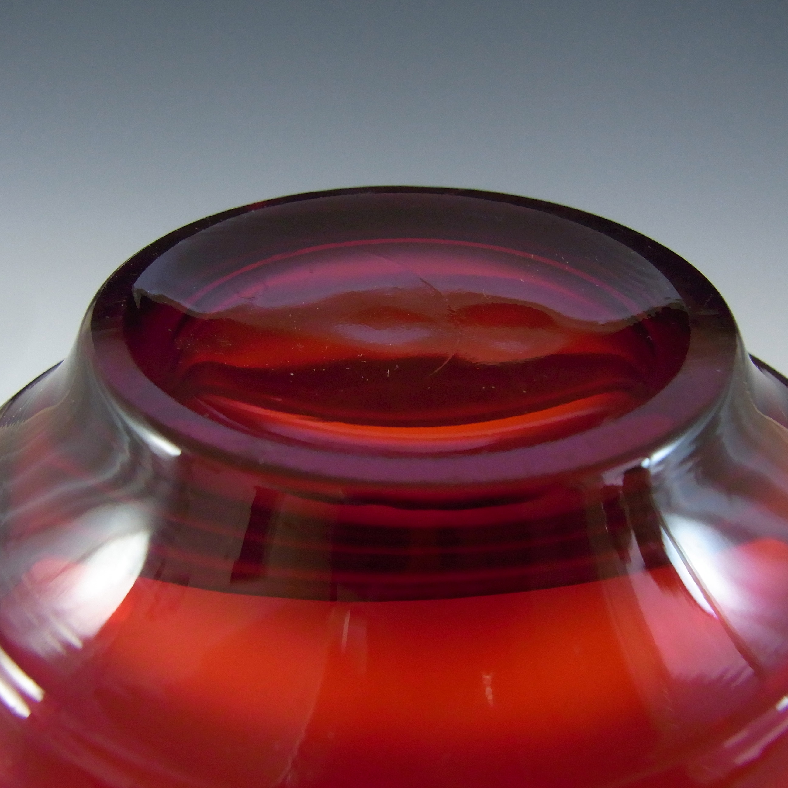 (image for) Gullaskruf Vintage 1950's Swedish Red Glass Ribbed Bowl - Click Image to Close