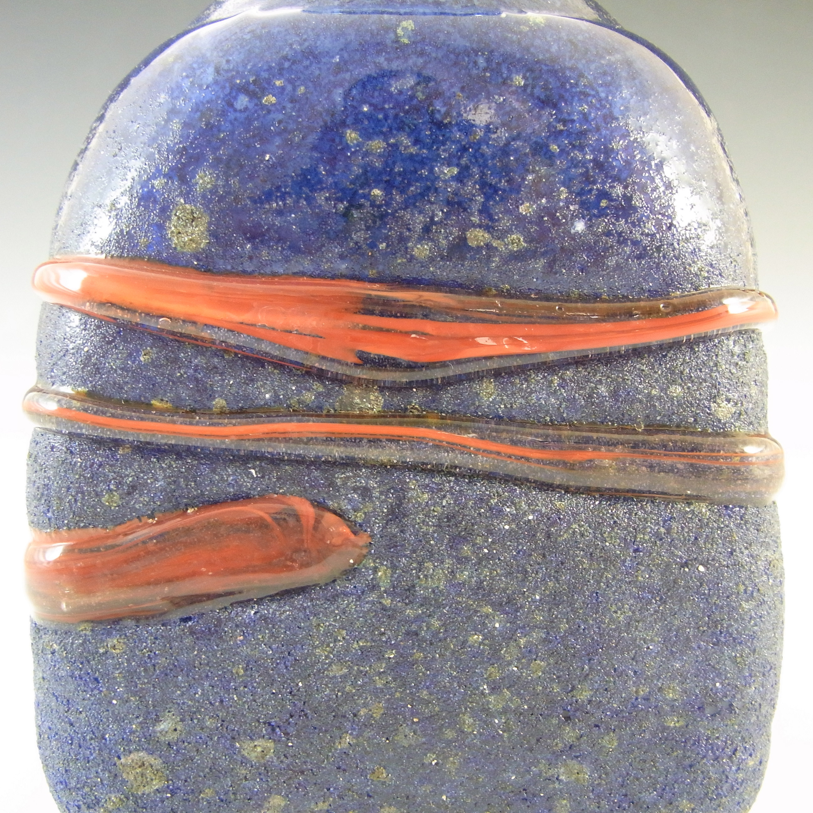 SIGNED Gusum Blue & Red Swedish Glass Vase by Milan Vobruba - Click Image to Close