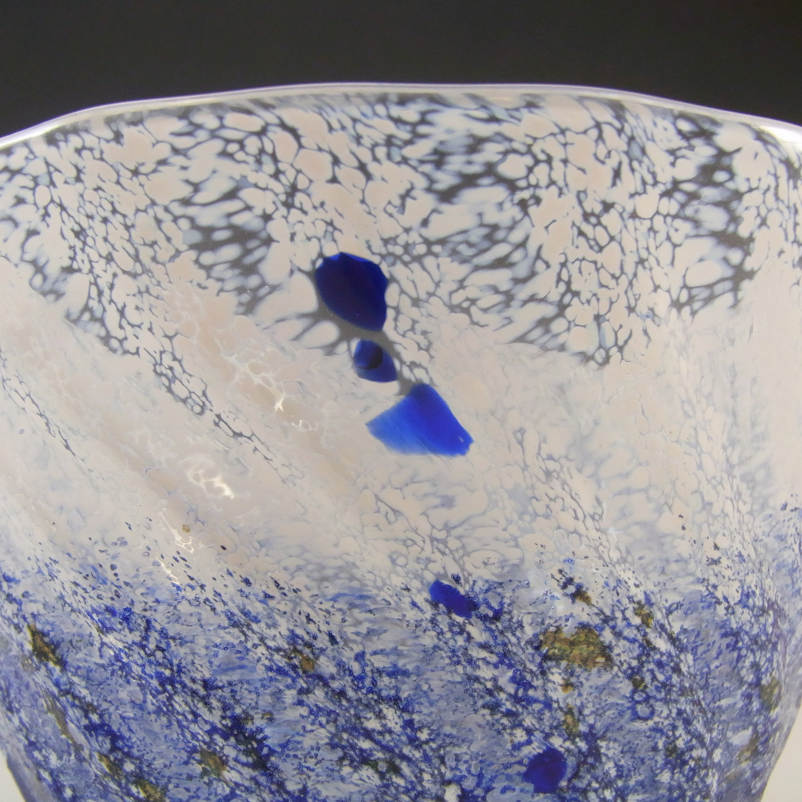SIGNED Gusum Blue & White Swedish Glass Bowl by Milan Vobruba - Click Image to Close