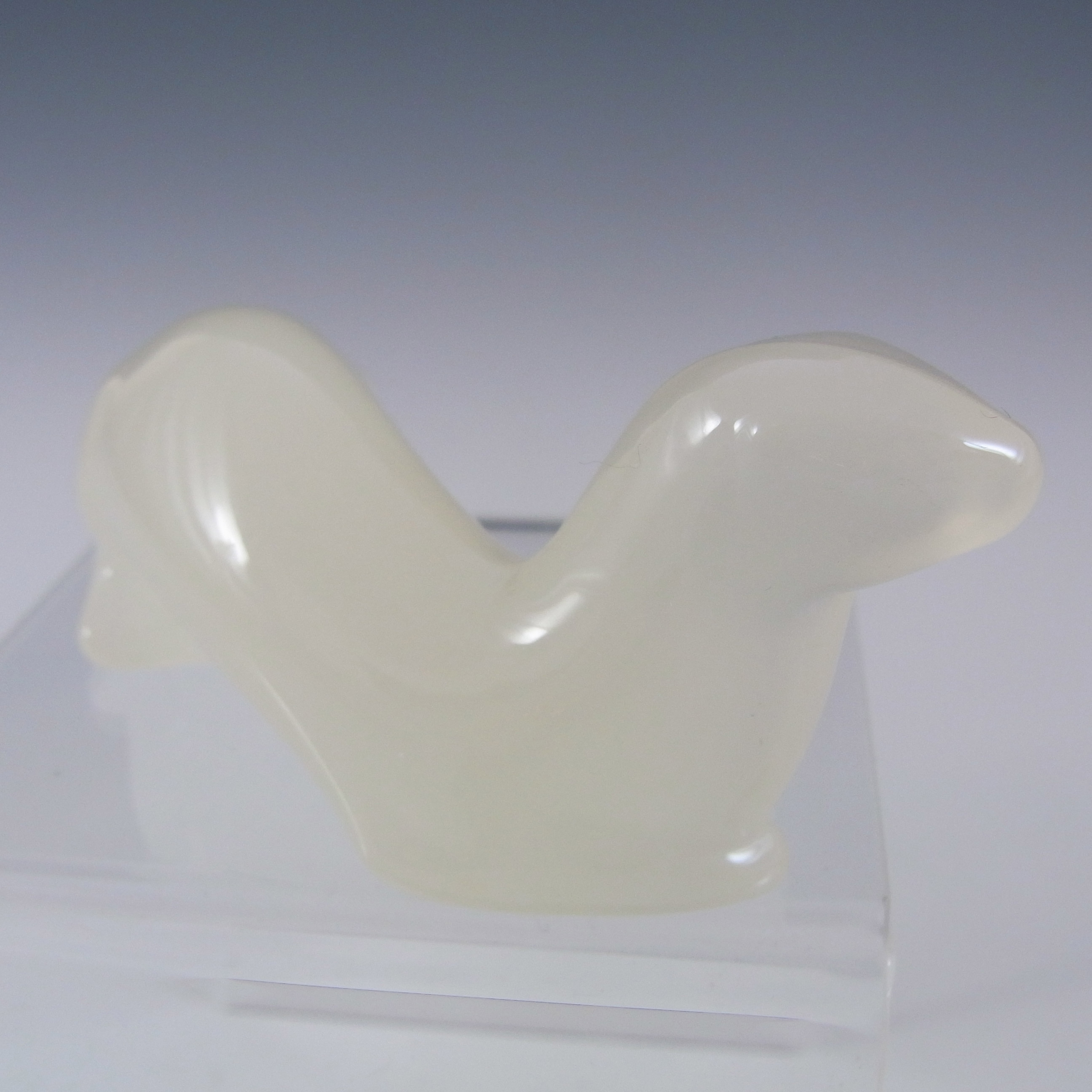 (image for) MARKED Hadeland Opaline Glass Norwegian Otter Sculpture - Click Image to Close