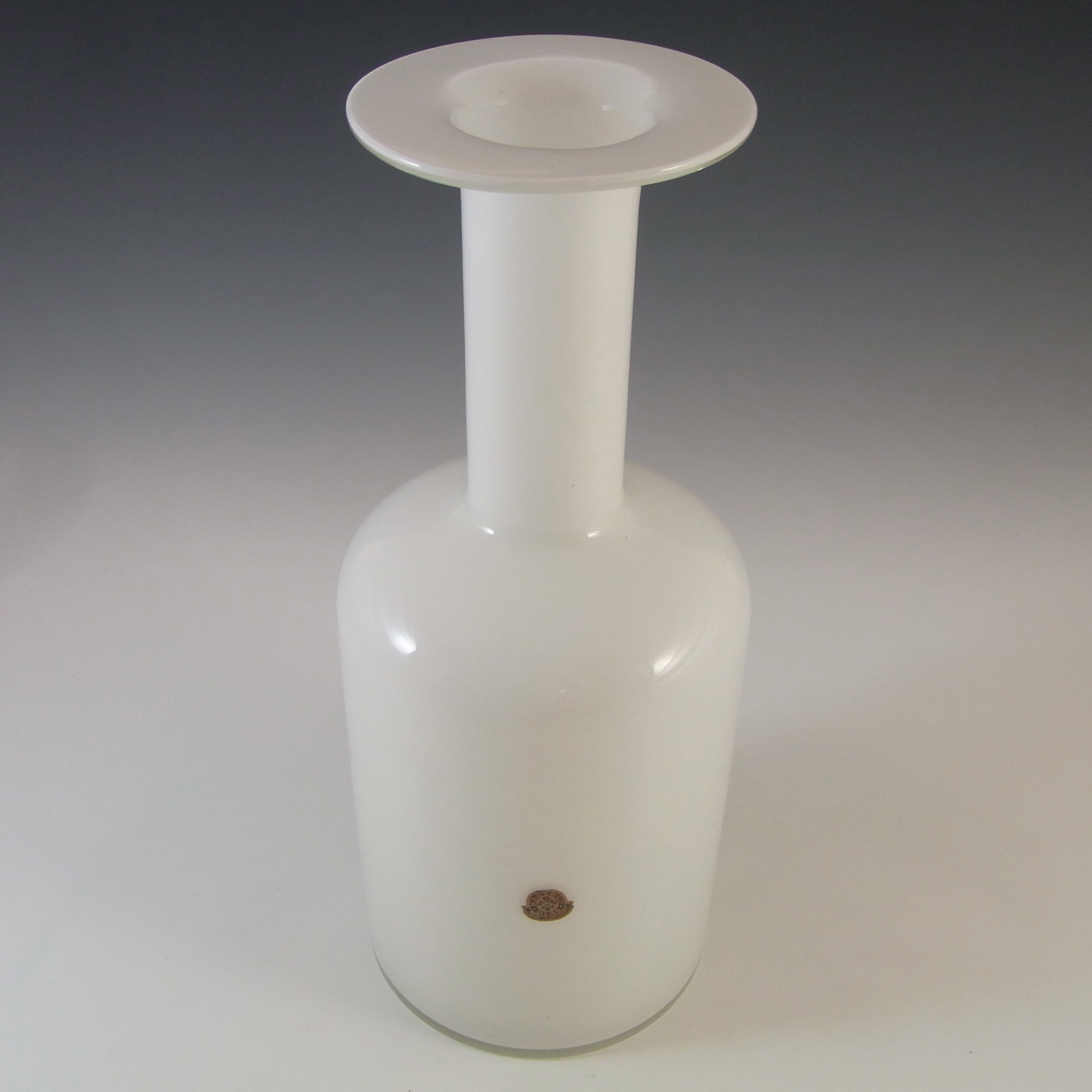 Holmegaard Kastrup Otto Brauer White Opal Glass 12" Gulvvase Vase - Click Image to Close
