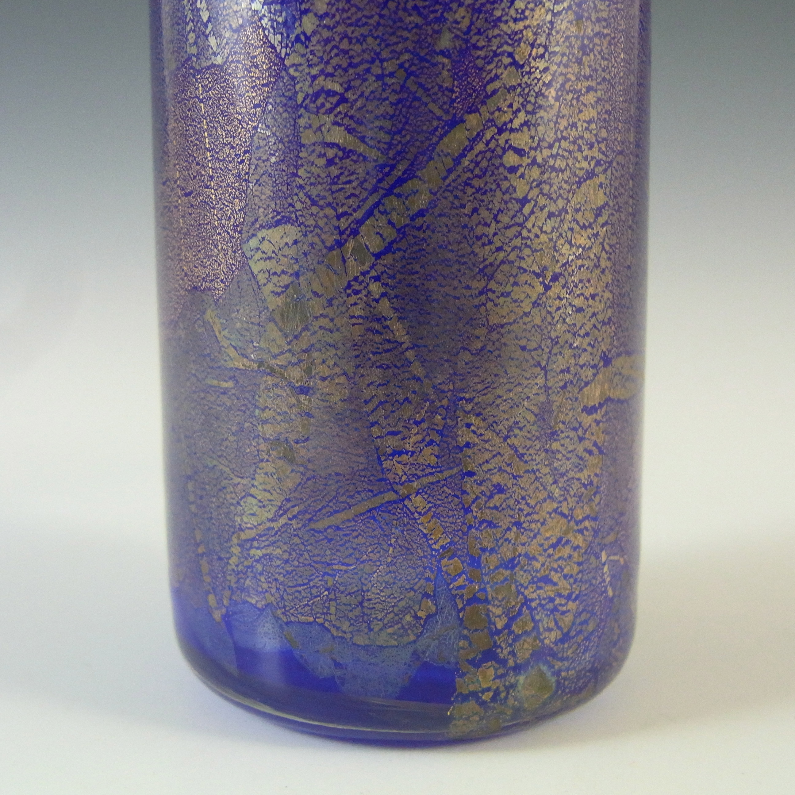 Isle of Wight Studio 'Azurene Blue' Glass Cylinder Vase - Click Image to Close