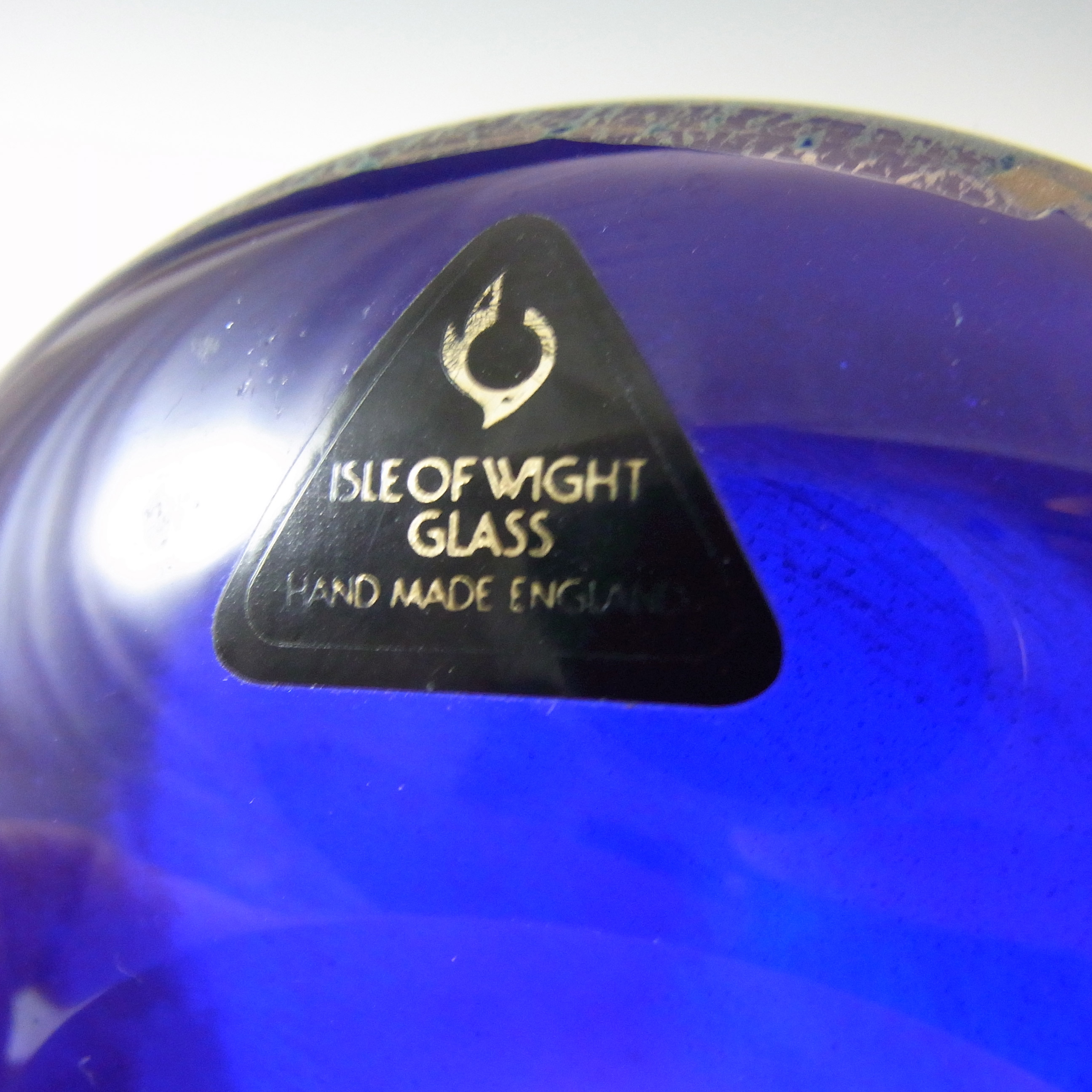 Isle of Wight Studio / Harris 'Azurene Blue' Glass Paperweight - Click Image to Close