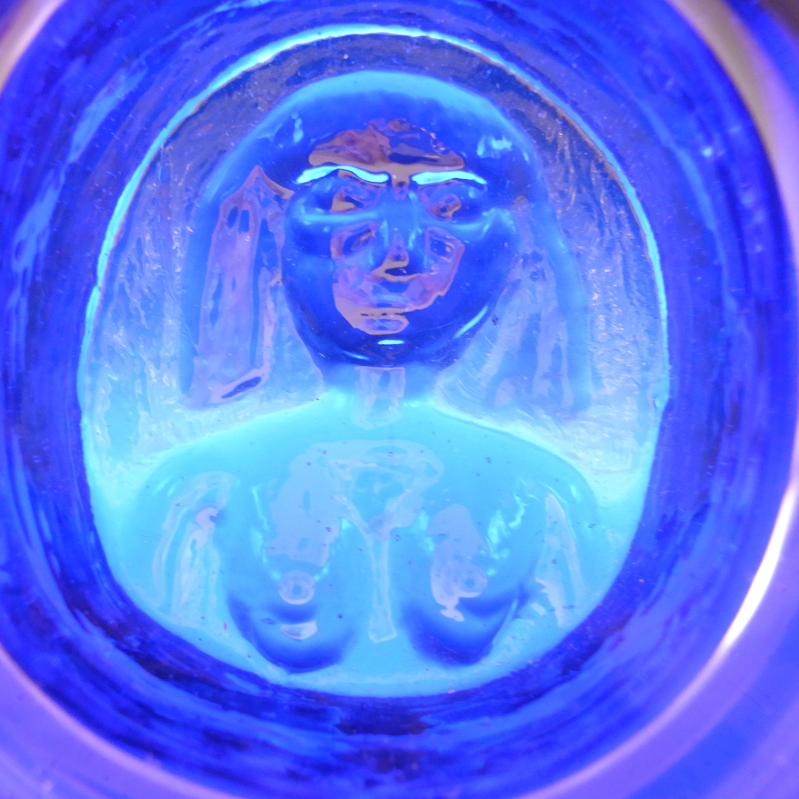 (image for) Boda Vintage Blue Glass Nude Lady "Eve" Bowl by Erik Hoglund - Click Image to Close