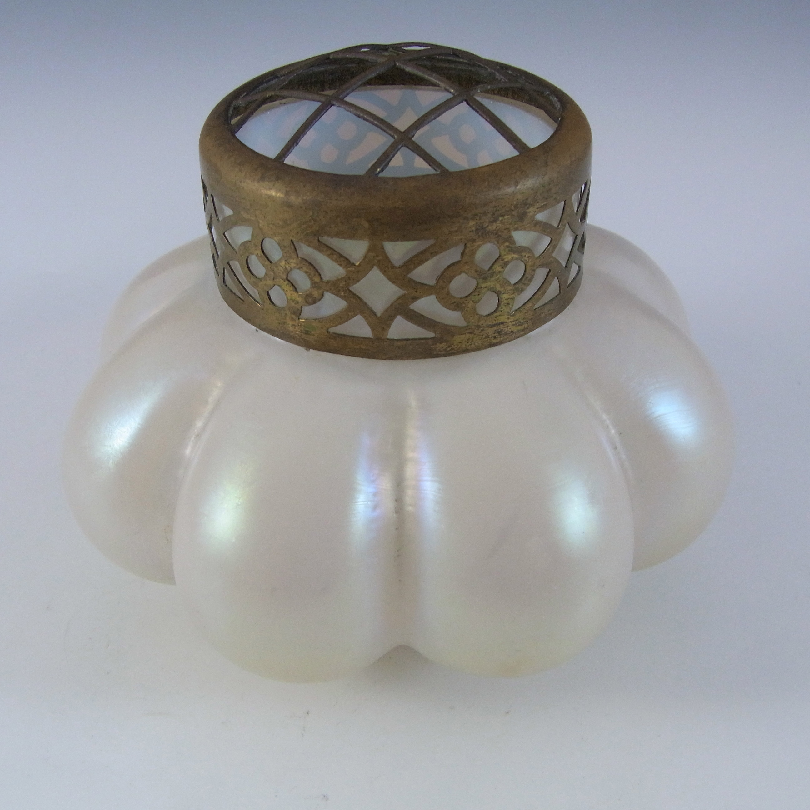 Kralik Art Nouveau Iridescent Mother-of-Pearl Glass Posy Vase - Click Image to Close