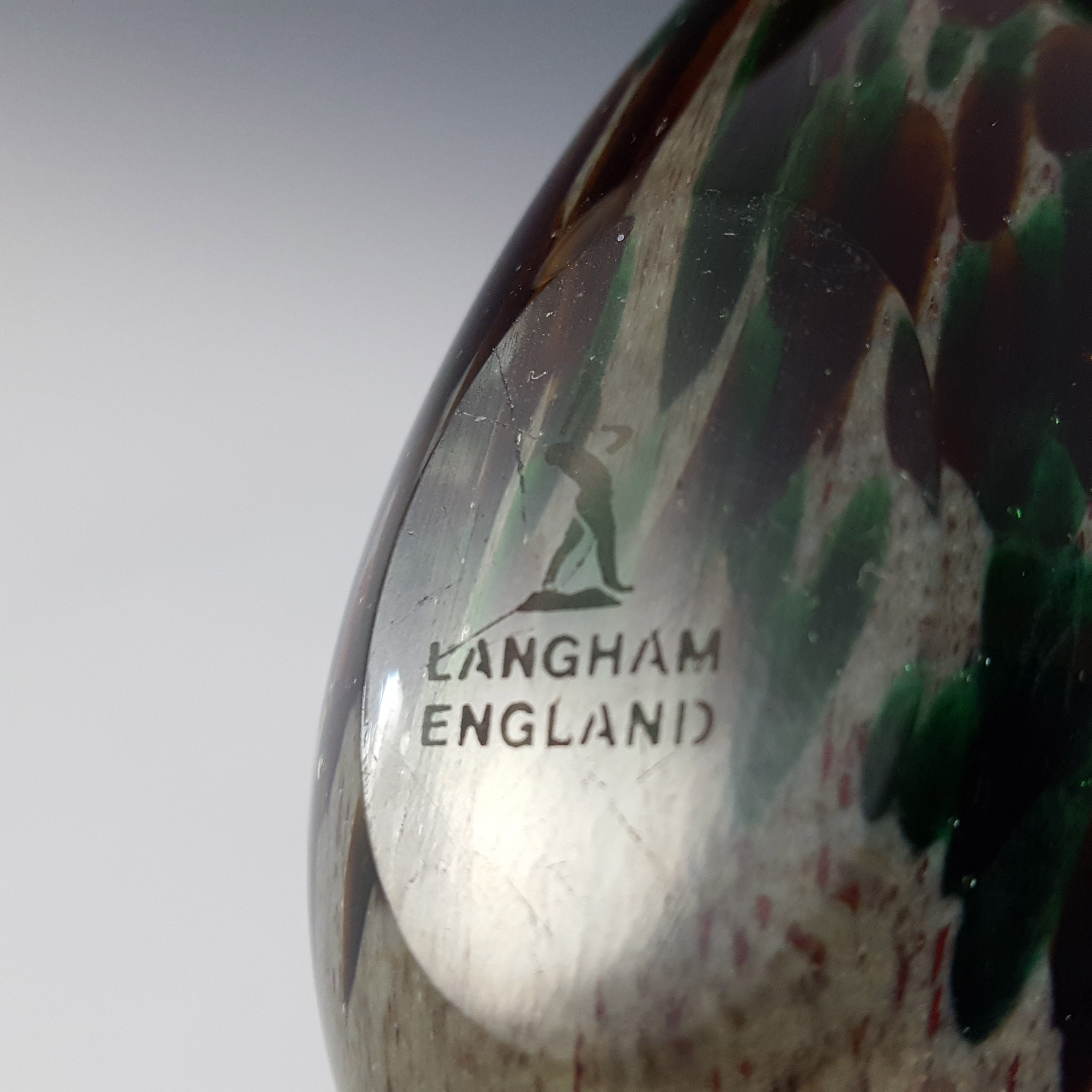 MARKED & LABELLED Langham Green & Brown Glass Snail Sculpture - Click Image to Close
