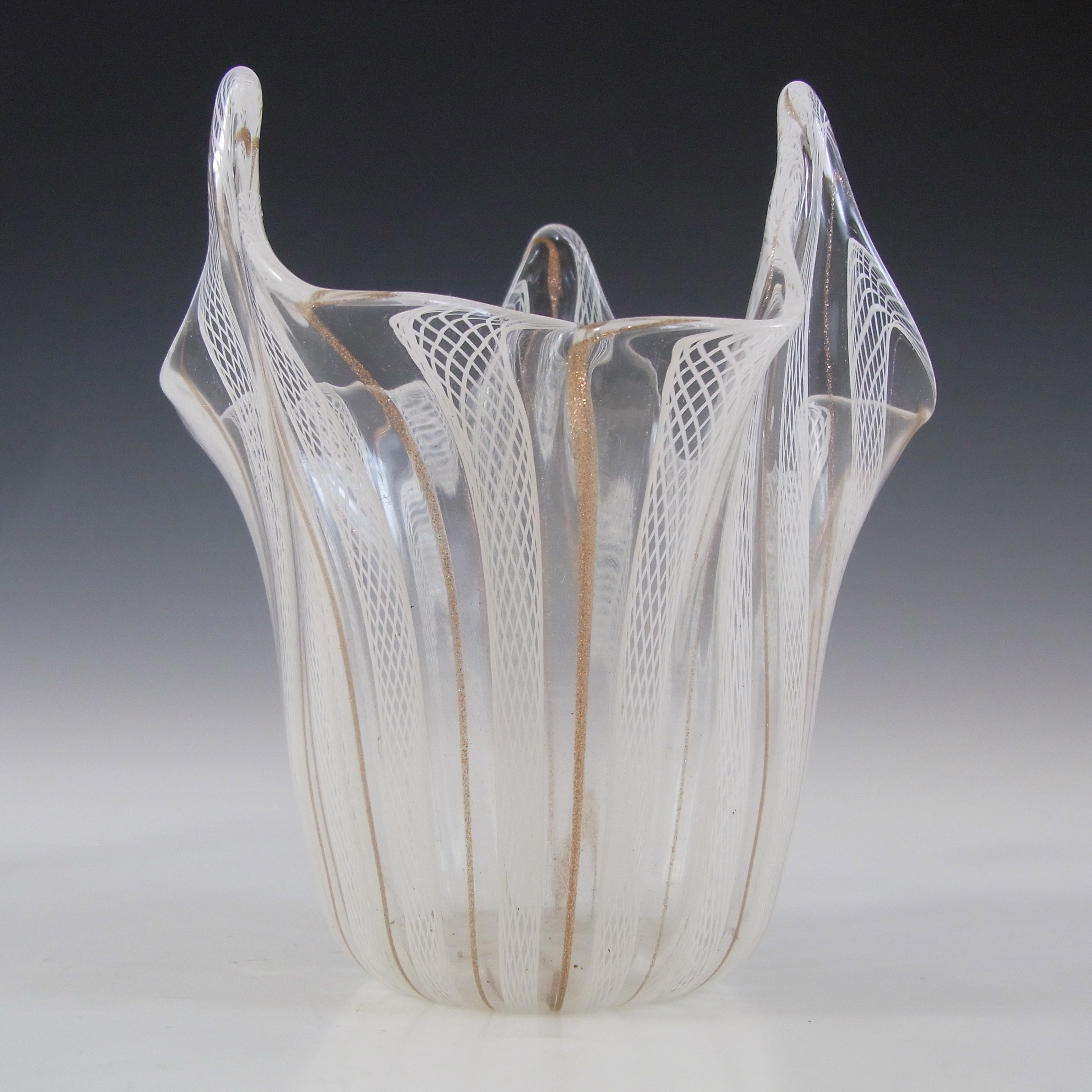 (image for) Murano White Zanfirico & Aventurine Glass Handkerchief Vase - Click Image to Close