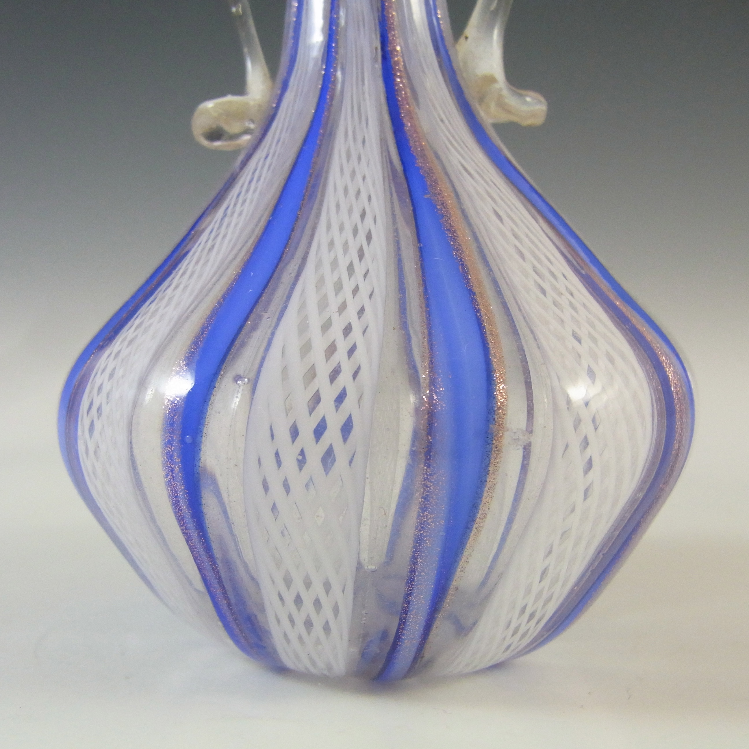 (image for) Murano Zanfirico, Aventurine & Blue Ribbon Filigree Glass Vase - Click Image to Close