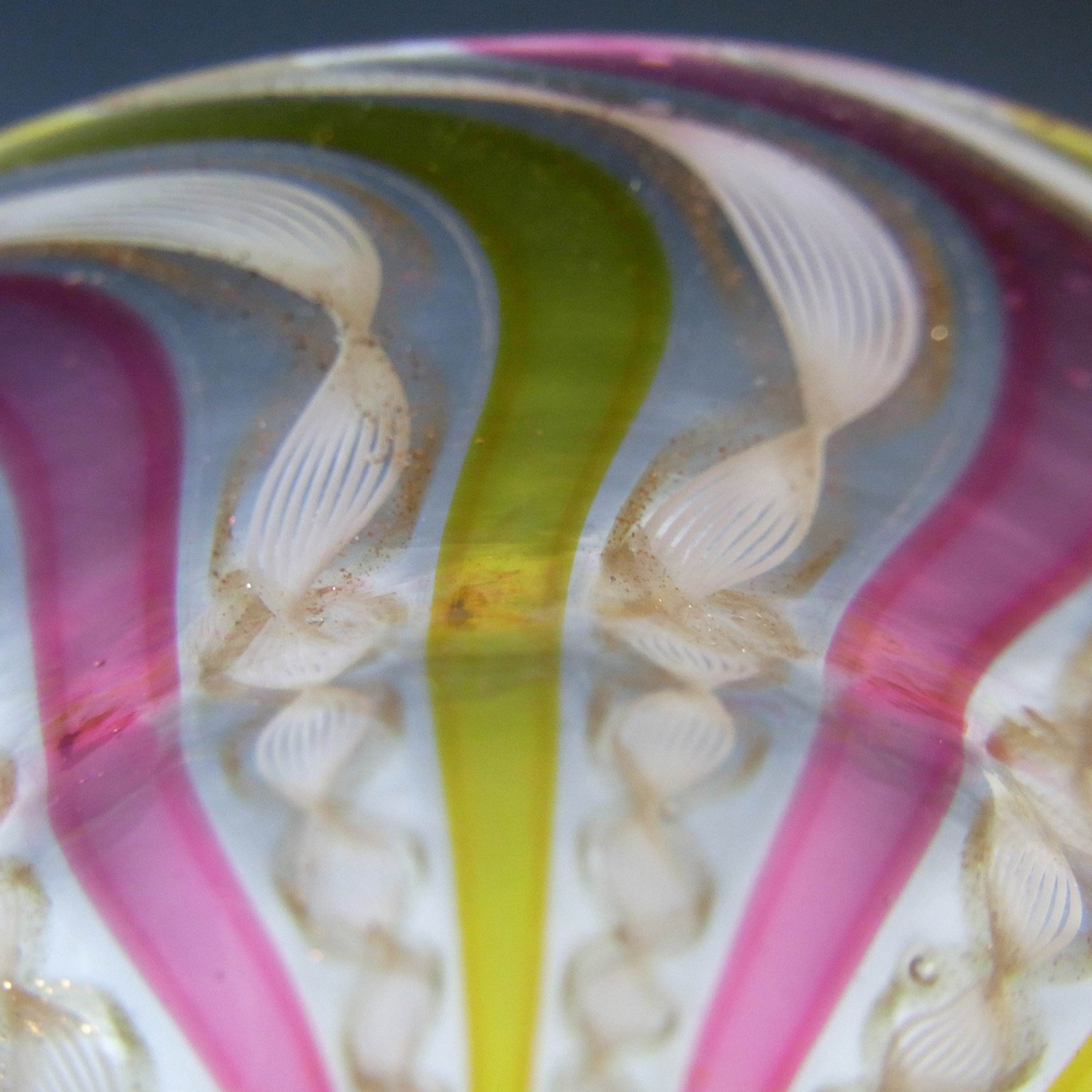 (image for) Salviati Murano Zanfirico & Copper Aventurine Glass Vase - Click Image to Close