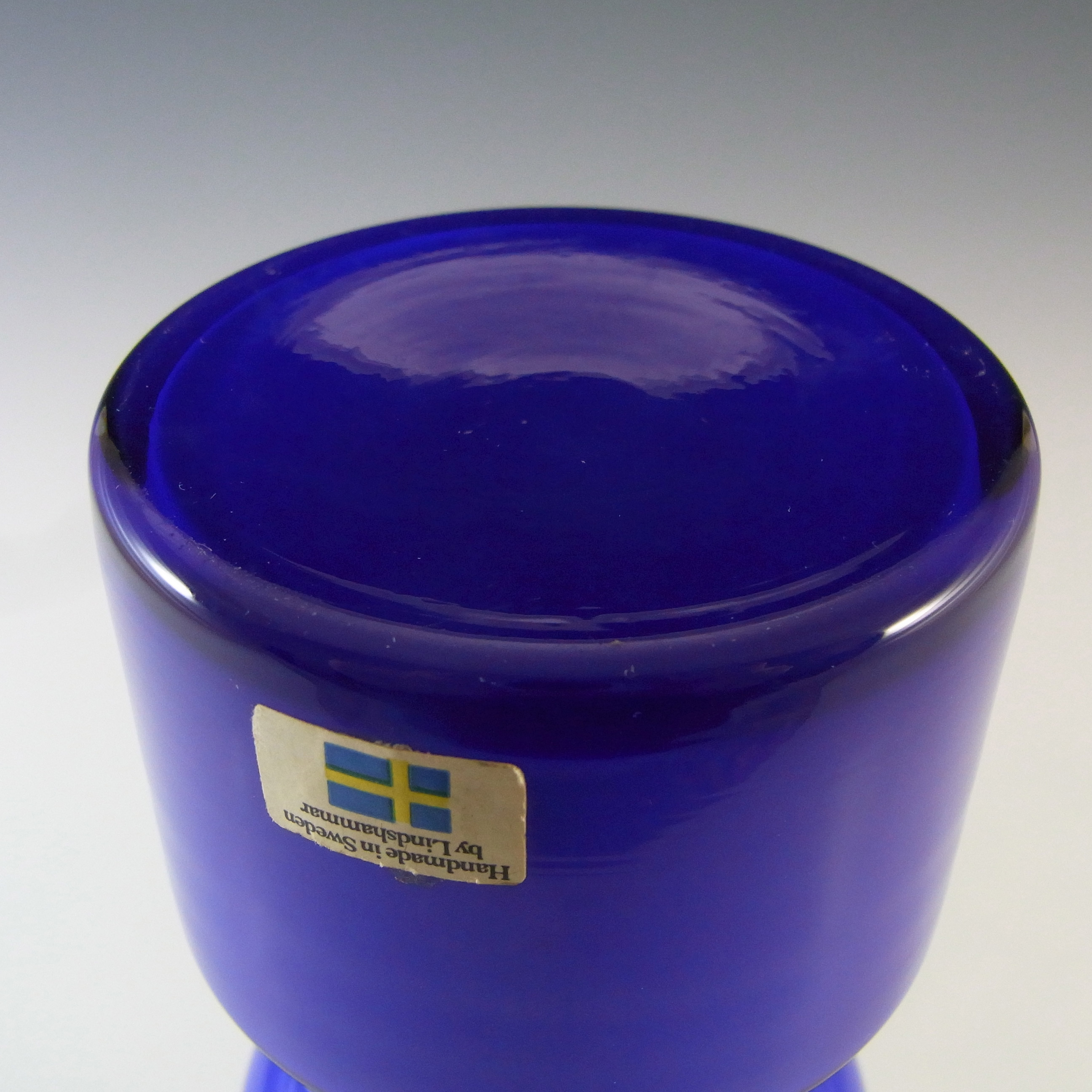 LABELLED Lindshammar Swedish Blue Cased Hooped Glass Vase - Click Image to Close