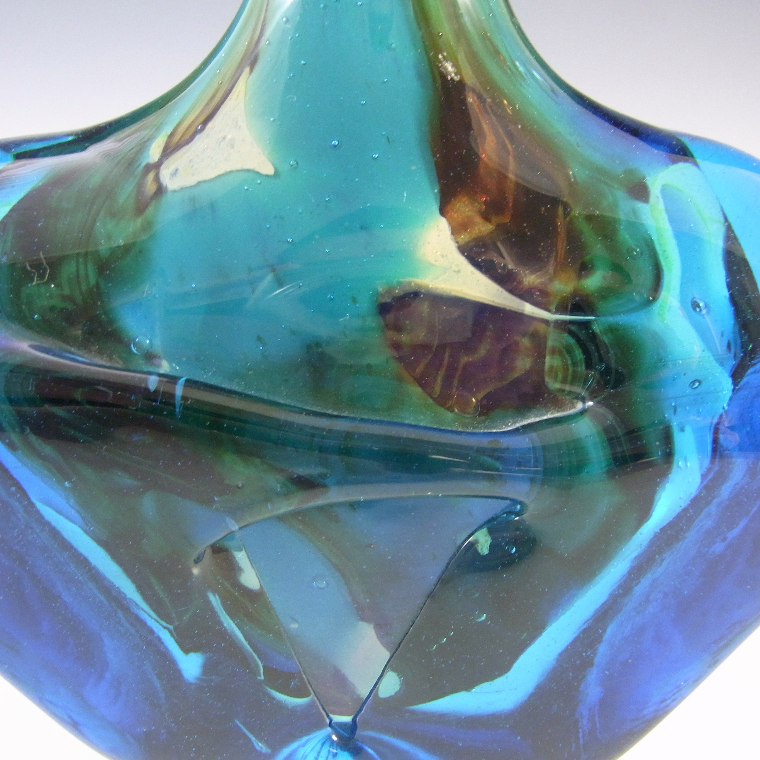 (image for) Mdina 'Tiger' Maltese Glass 'Fish' / 'Axe Head' Vase - Signed 1978 - Click Image to Close