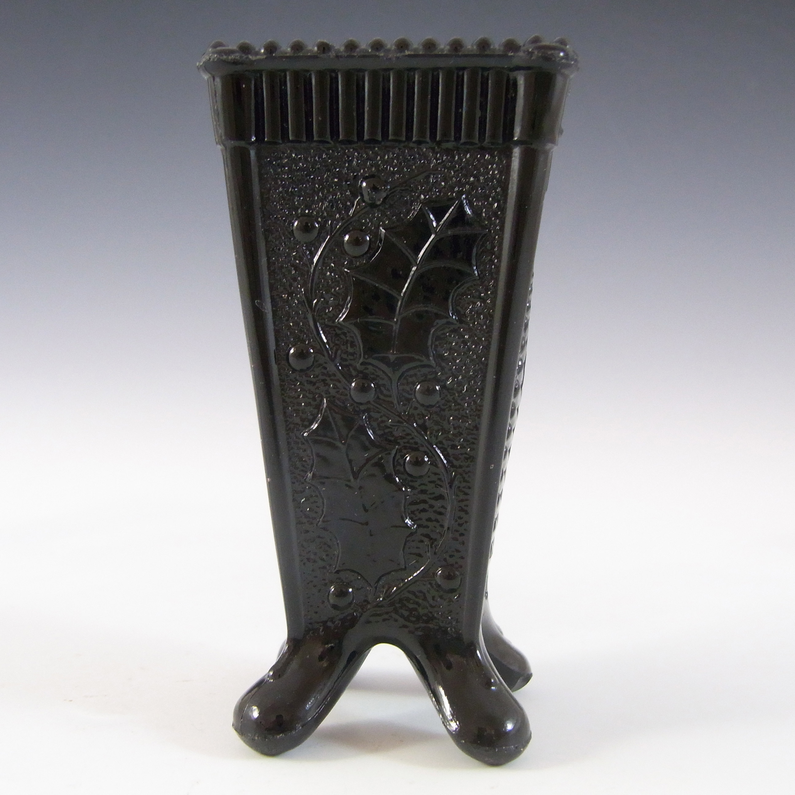 (image for) Antique 1890's Victorian Black Milk Glass Spill Vase - Click Image to Close
