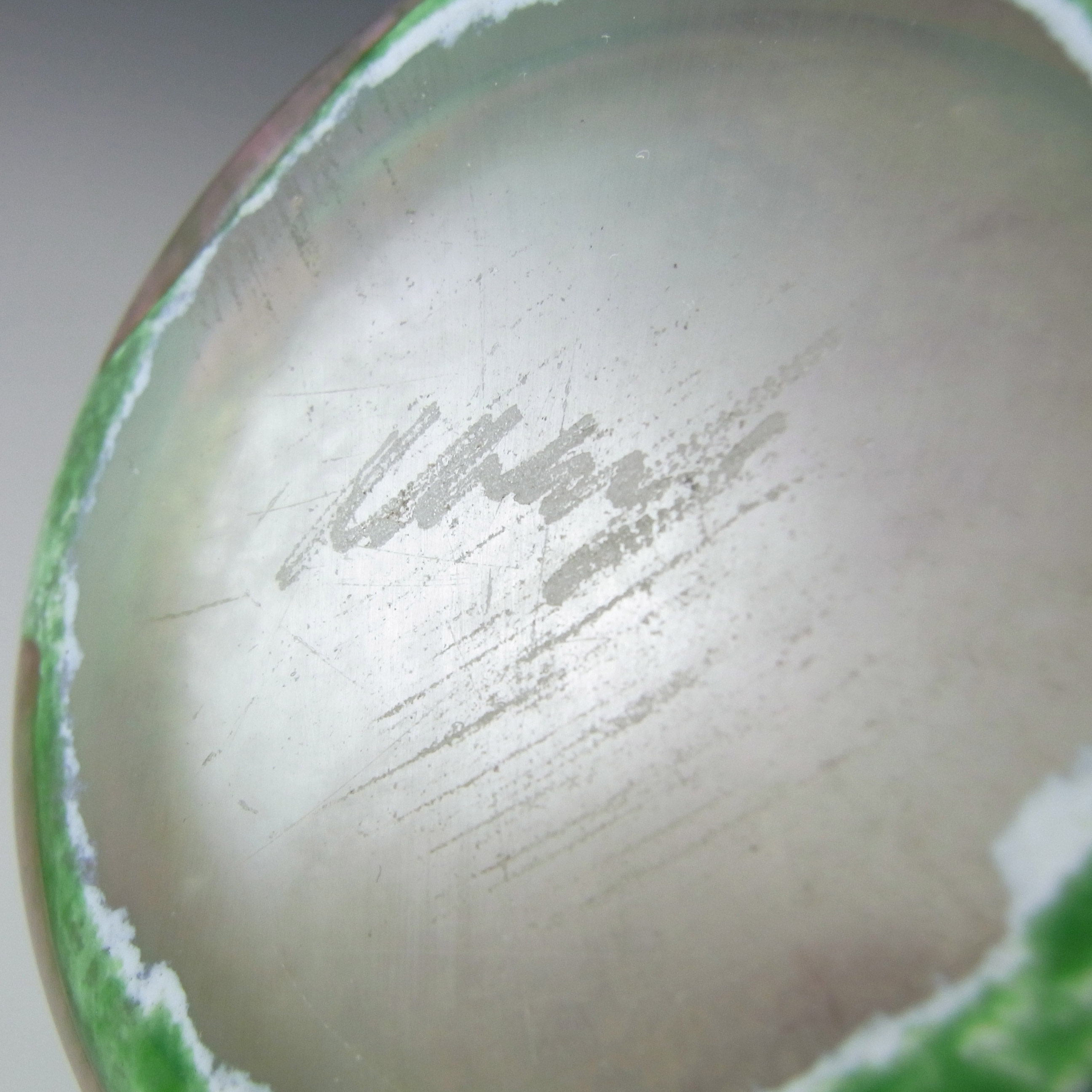 (image for) SIGNED Mtarfa Maltese Vintage Pink, Green & White Glass Vase - Click Image to Close