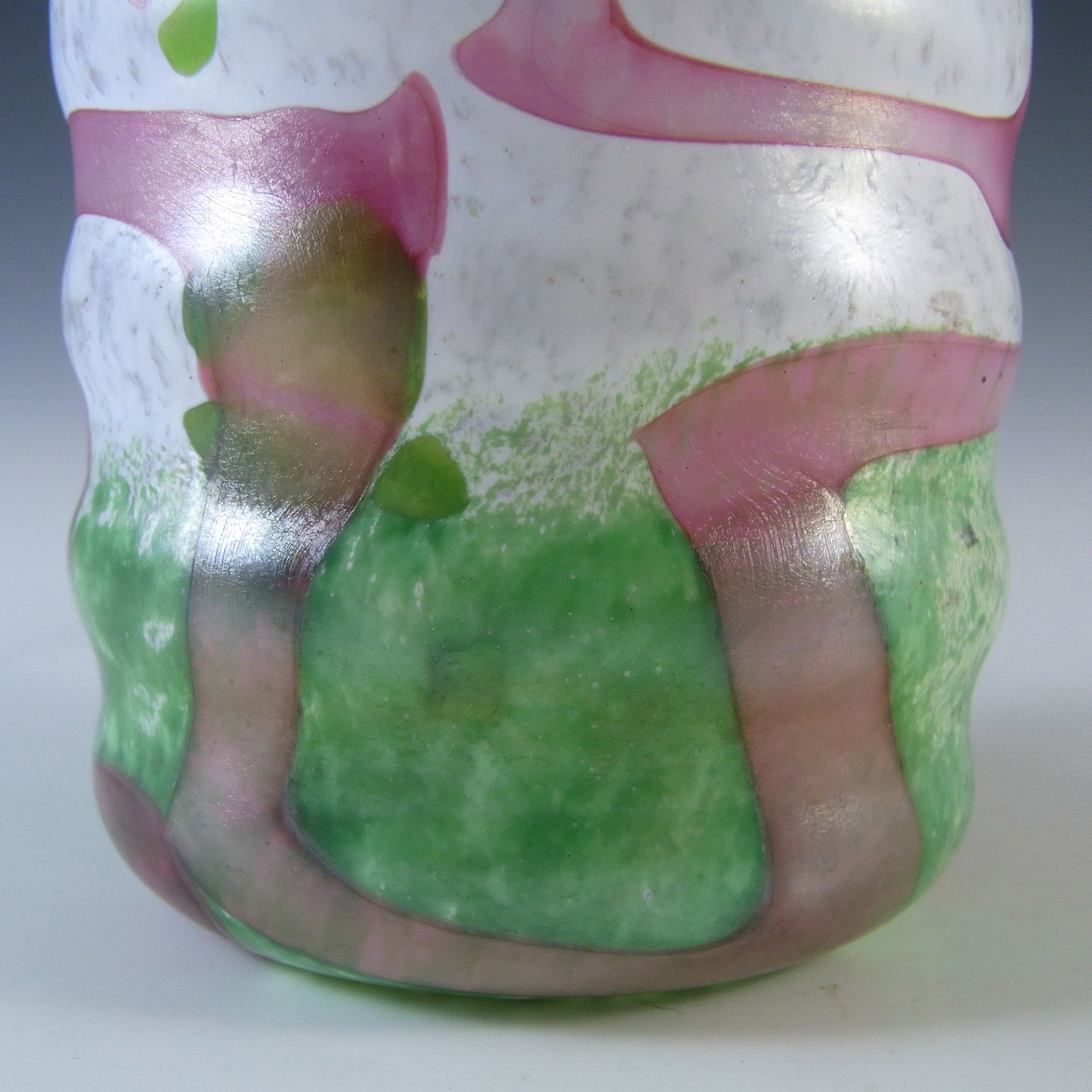 (image for) SIGNED Mtarfa Maltese Vintage Pink, Green & White Glass Vase - Click Image to Close
