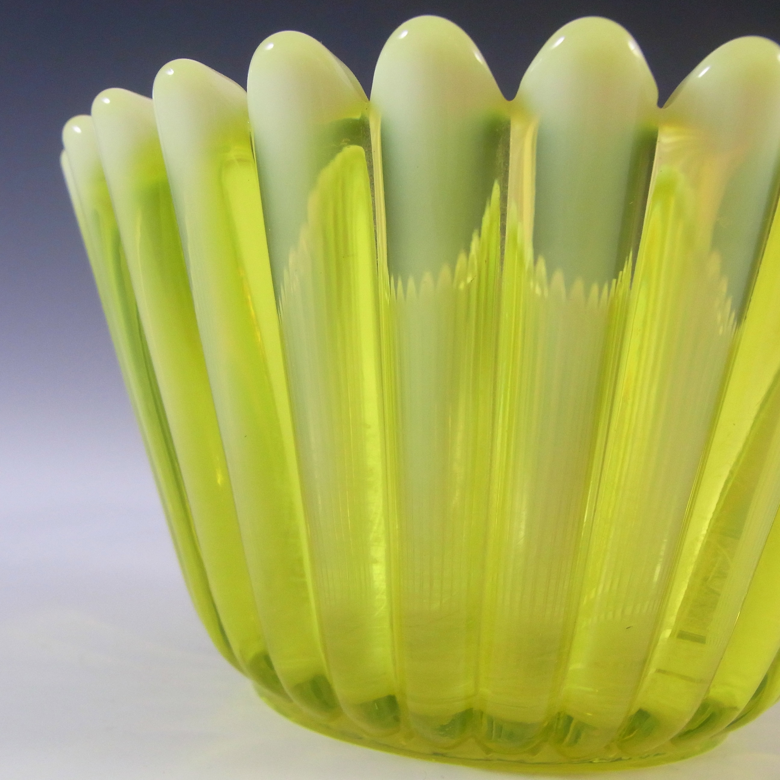 Davidson Primrose Pearline Uranium Glass 'Helen Louise' Bowl - Click Image to Close