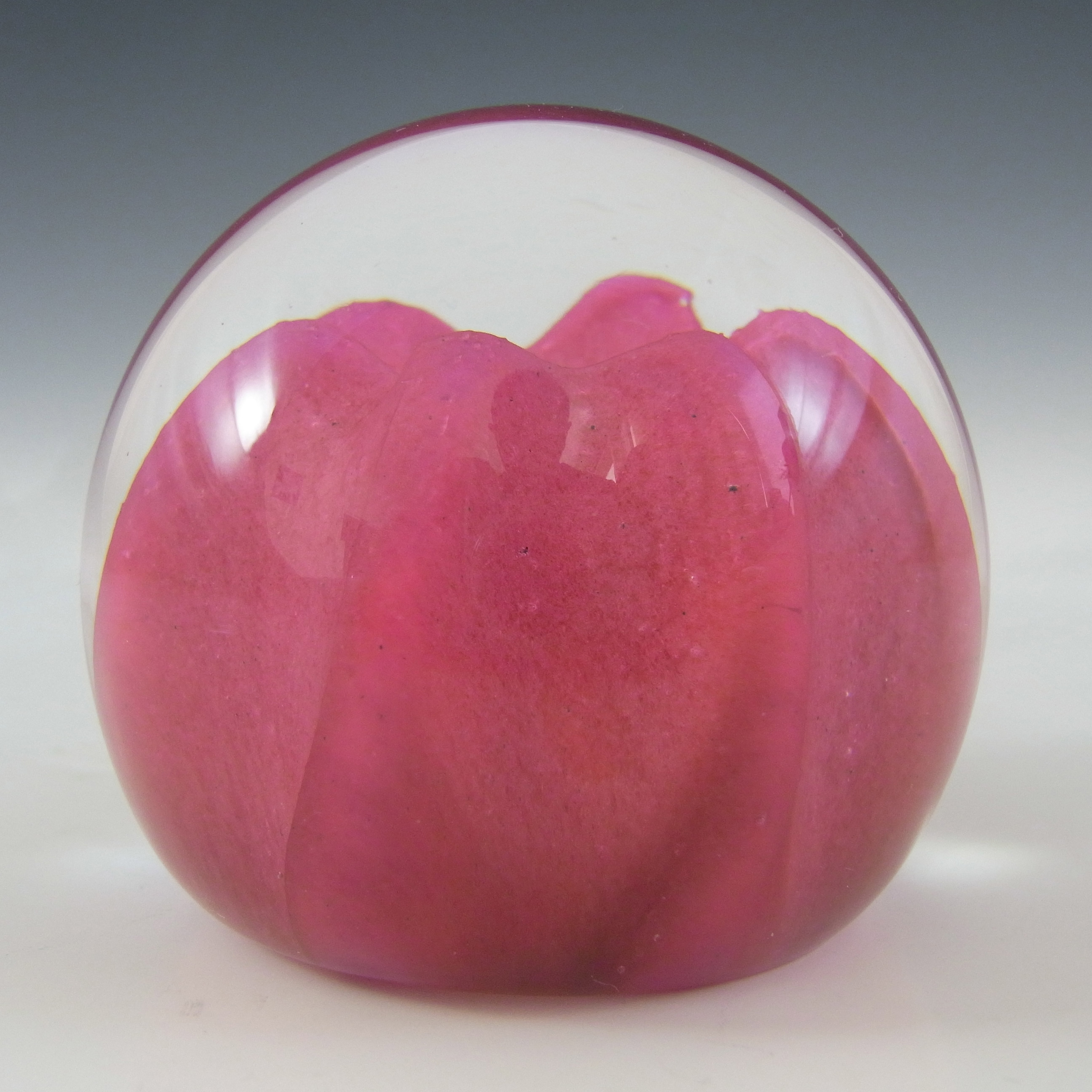 (image for) MARKED Caithness Vintage Pink Glass "Seagems" Paperweight - Click Image to Close
