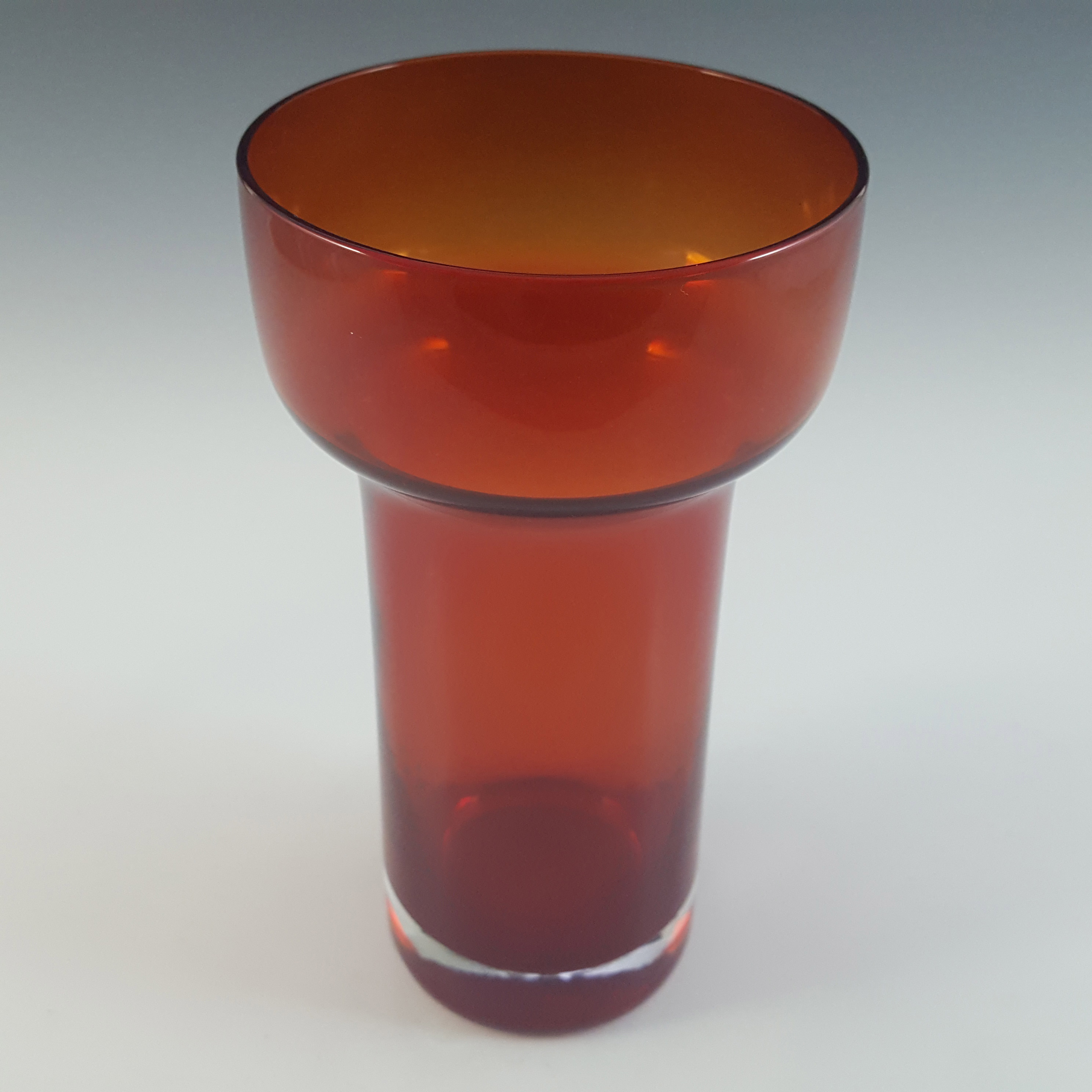 Riihimaki #1576 Riihimaen Lasi Oy Finnish Red Glass Vase - Click Image to Close
