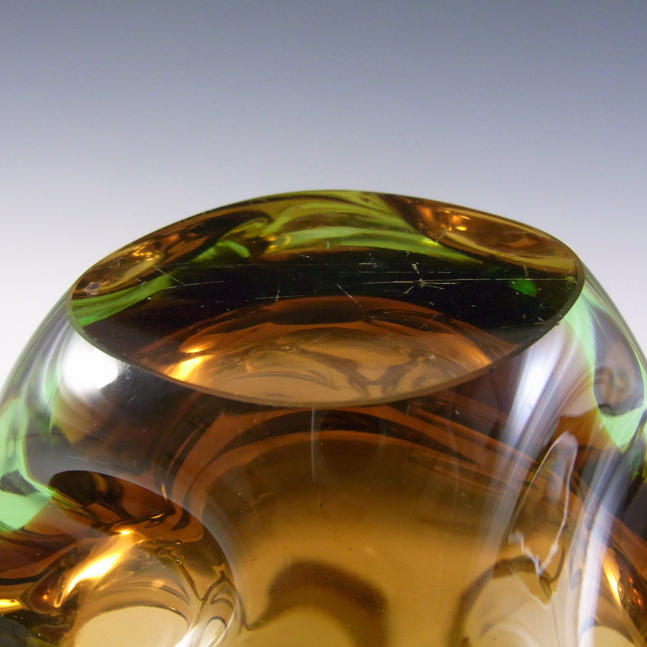 (image for) Skrdlovice #6448 Czech Amber & Green Glass Bowl by Jan Beránek - Click Image to Close