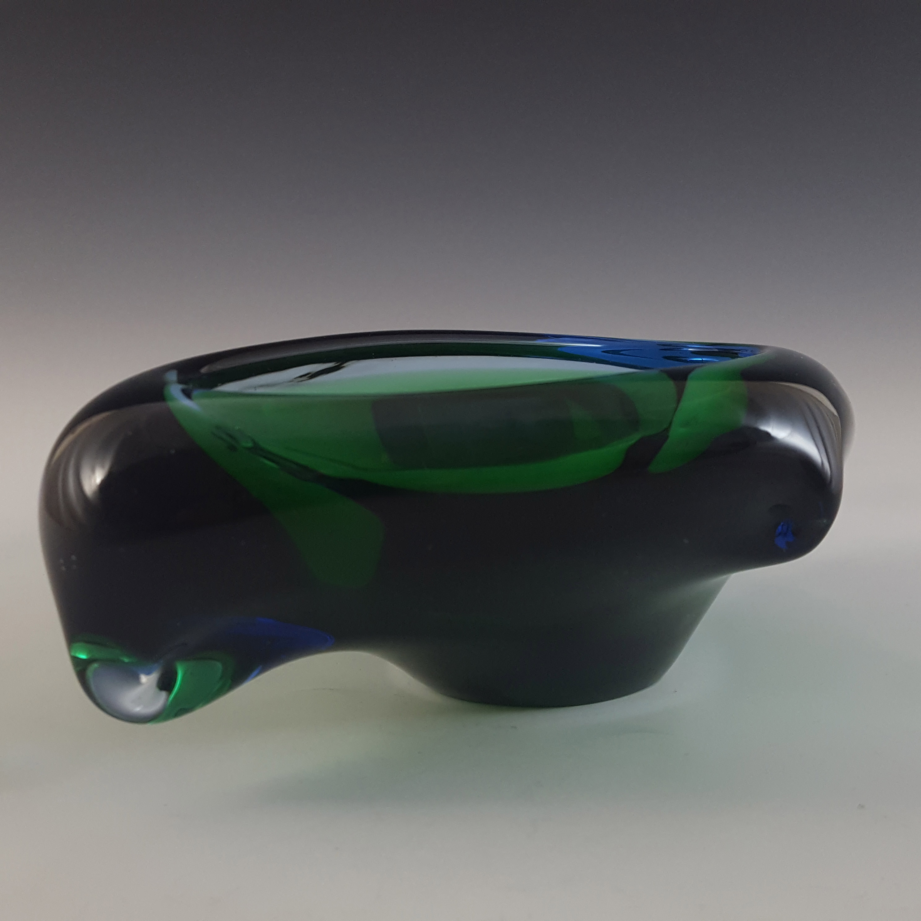 (image for) Skrdlovice #59106 Czech Green & Blue Glass Bowl by Jan Beránek - Click Image to Close