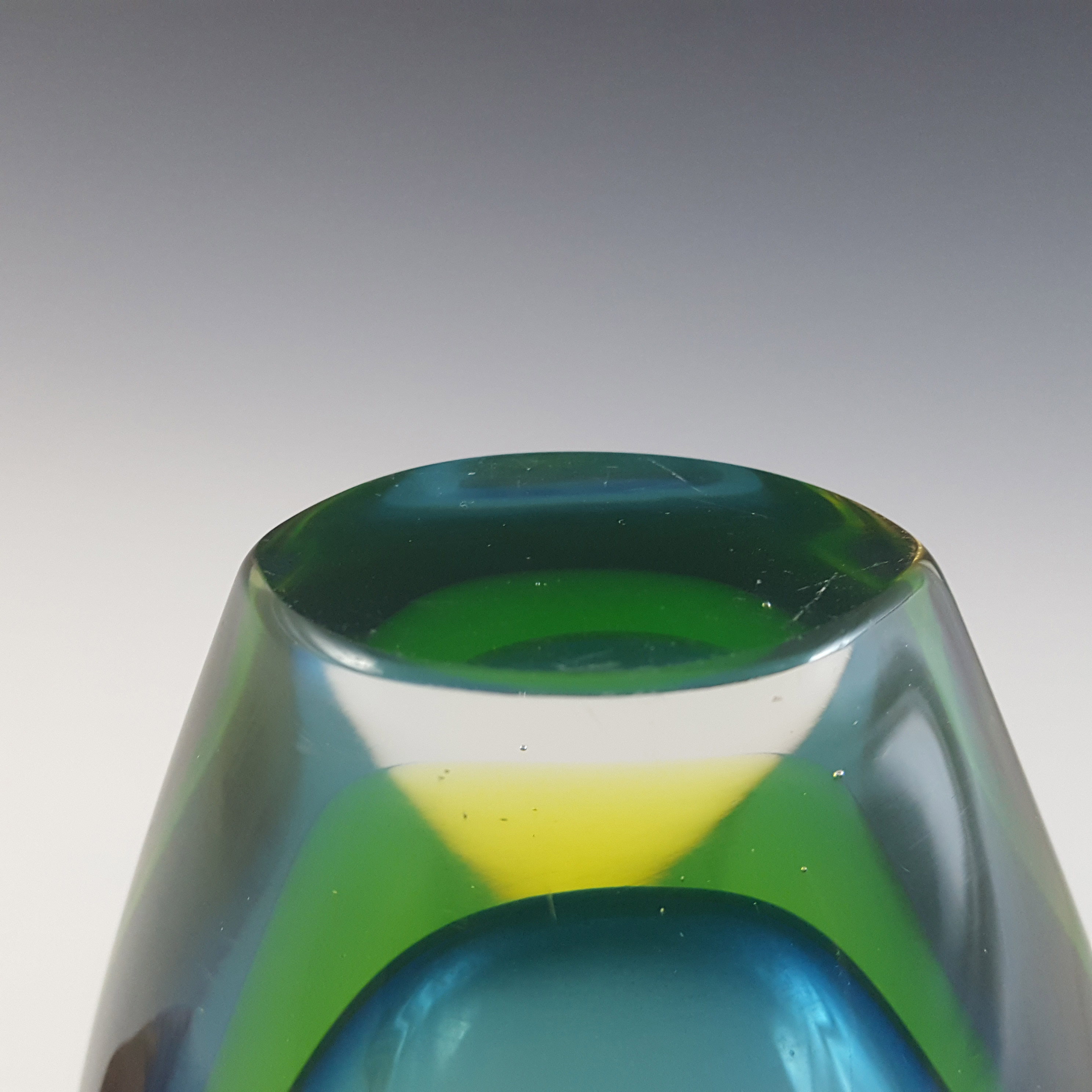 (image for) Arte Nuova Murano Sommerso Blue & Uranium Yellow Glass Vase - Click Image to Close