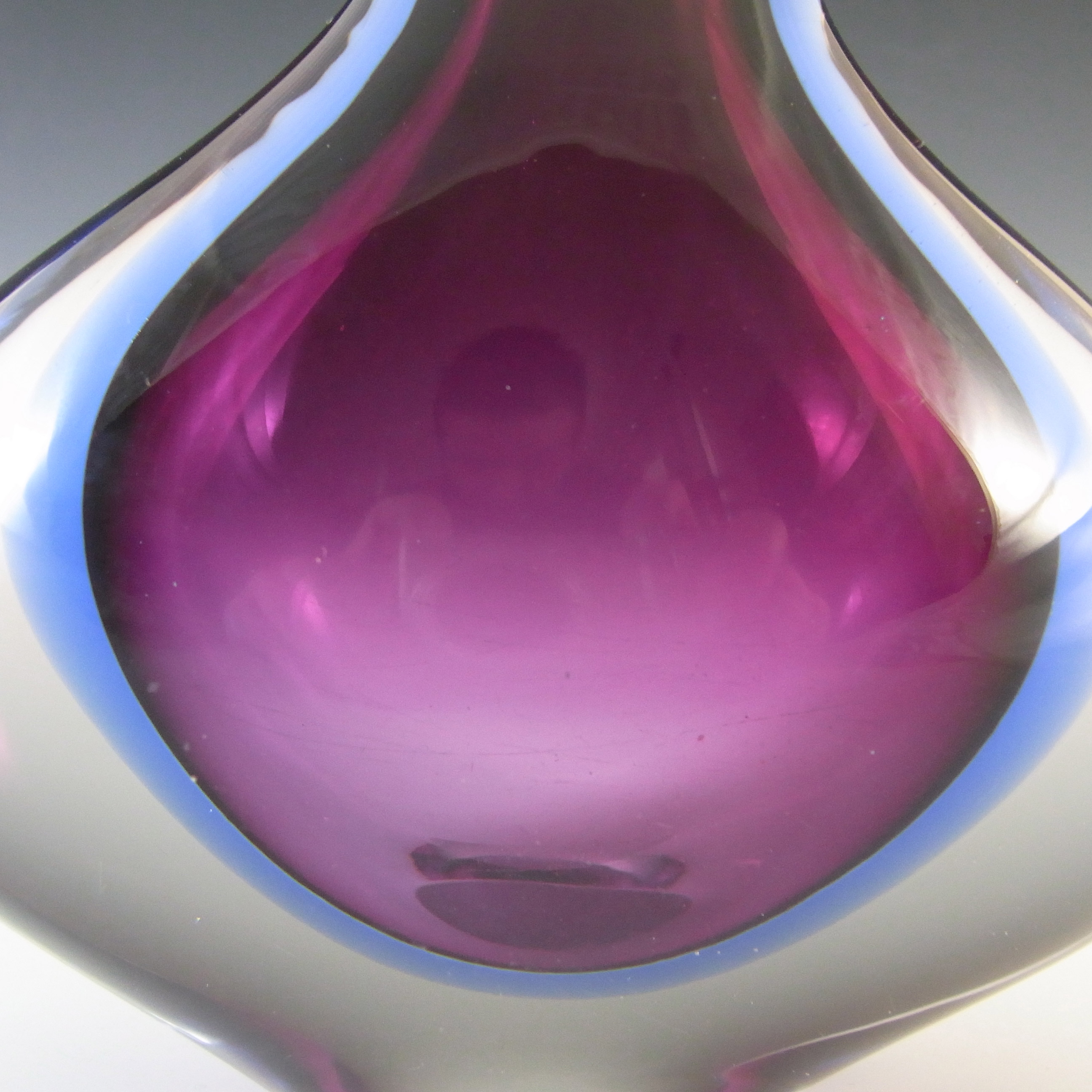(image for) Murano / Venetian Purple & Blue Vintage Sommerso Glass Vase - Click Image to Close