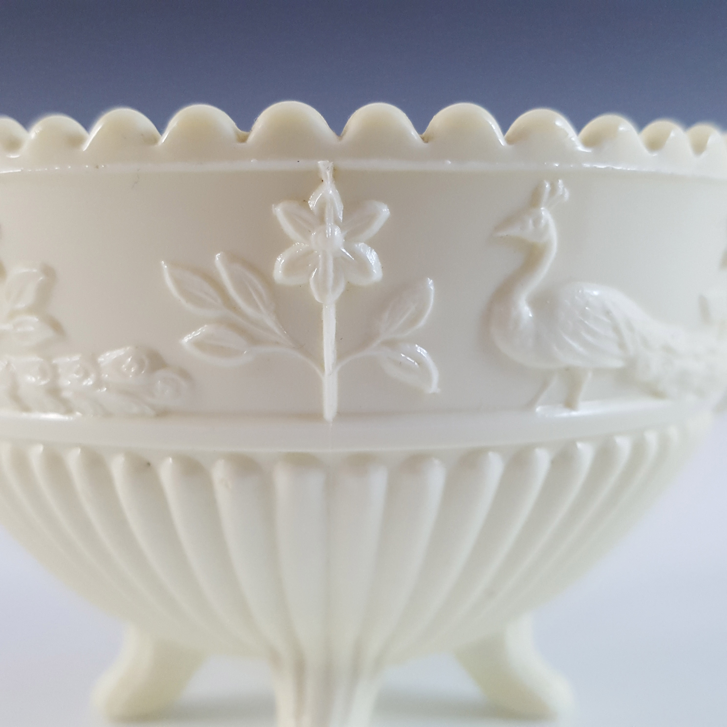 (image for) Sowerby #1350 Victorian Queen's Ivory Milk Glass Bowl - Marked - Click Image to Close