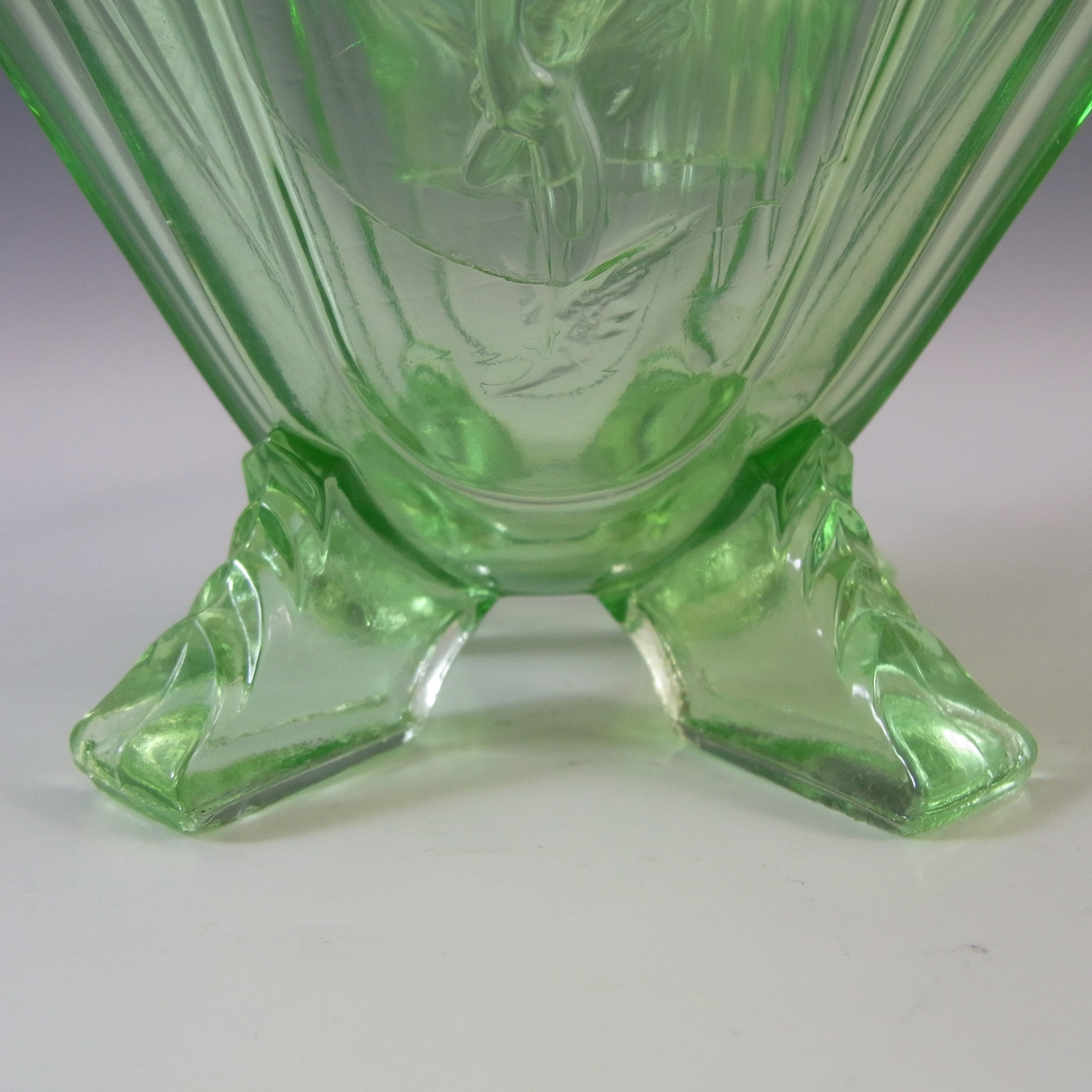 (image for) Sowerby #2566 Art Deco 1930's Green Glass 'Mercury' Vase - Click Image to Close