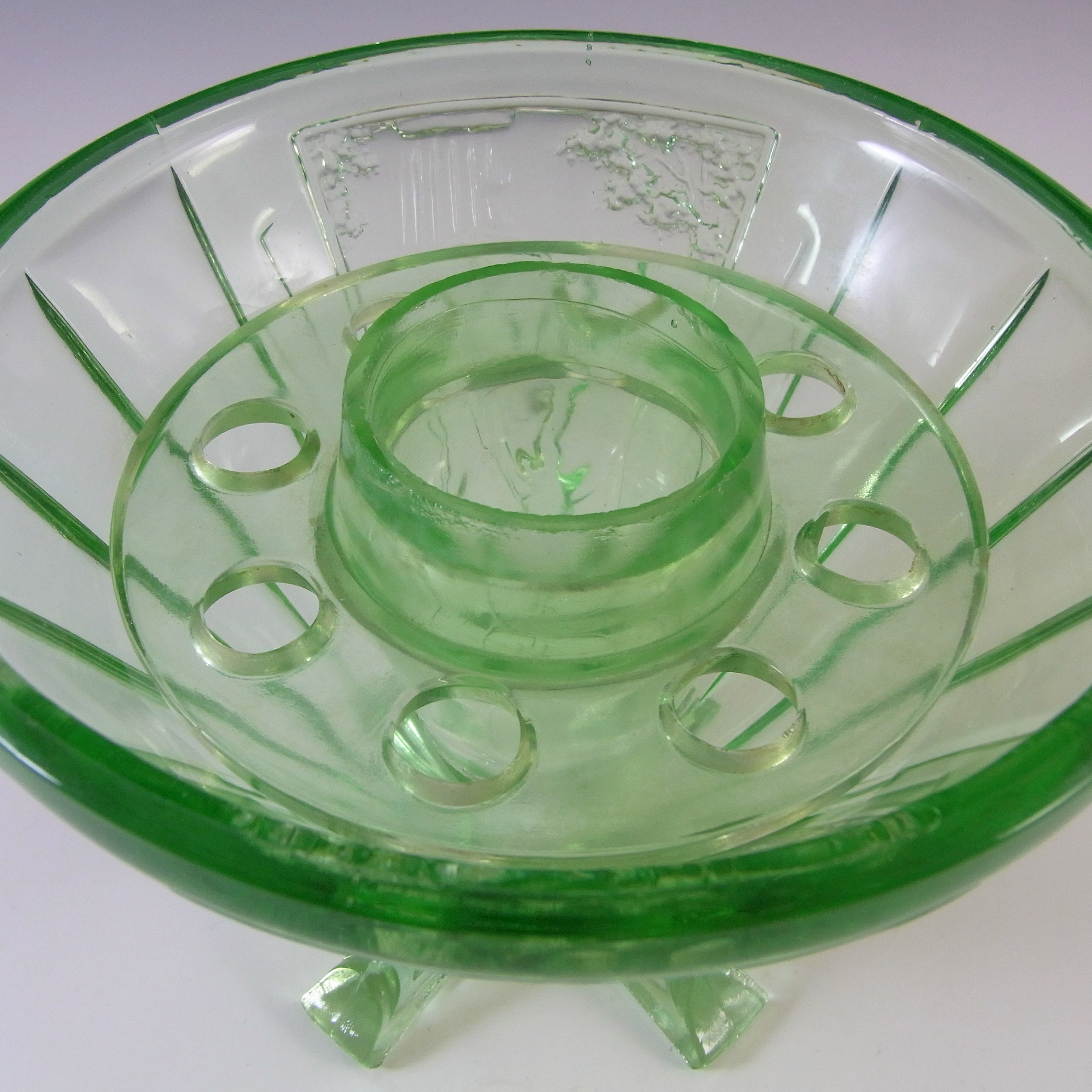 (image for) Sowerby #2566 Art Deco 1930's Green Glass 'Mercury' Vase - Click Image to Close