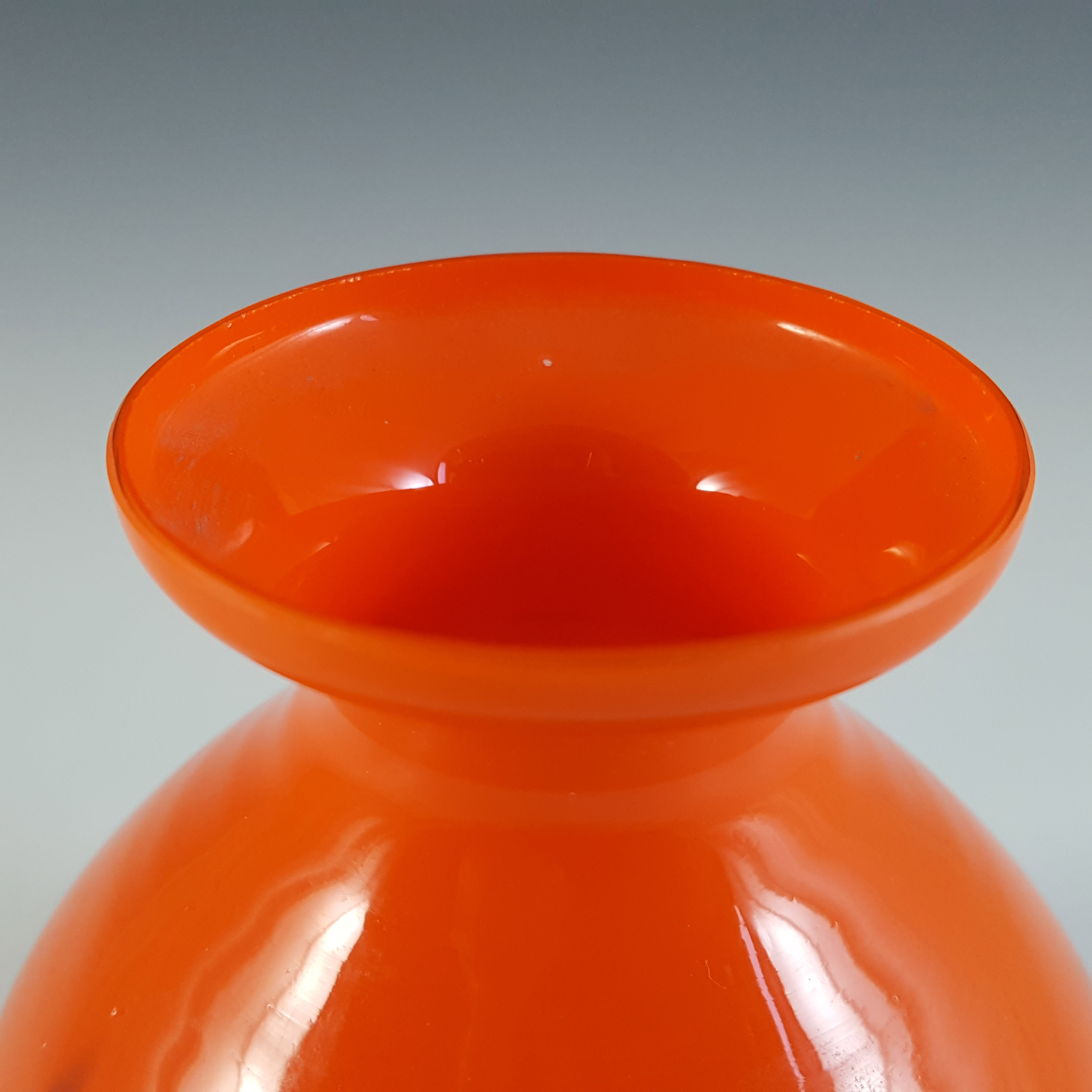 (image for) Czech Red & Multicoloured Art Deco Spatter Glass Vase - Click Image to Close